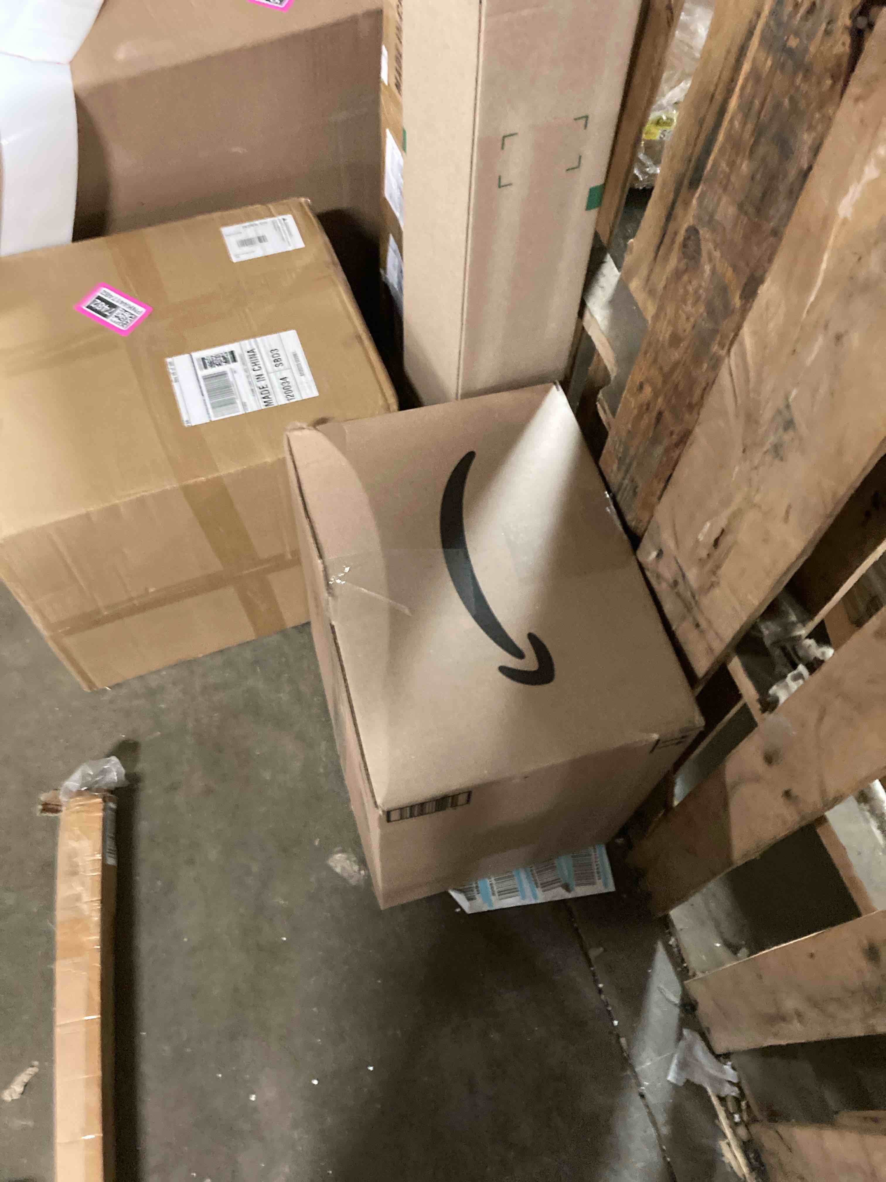 Condition photo showing New/Like New for SPARTA San Jamar Saf-T-Ice Plastic Ice-Tote, 6 Gallons, Blue