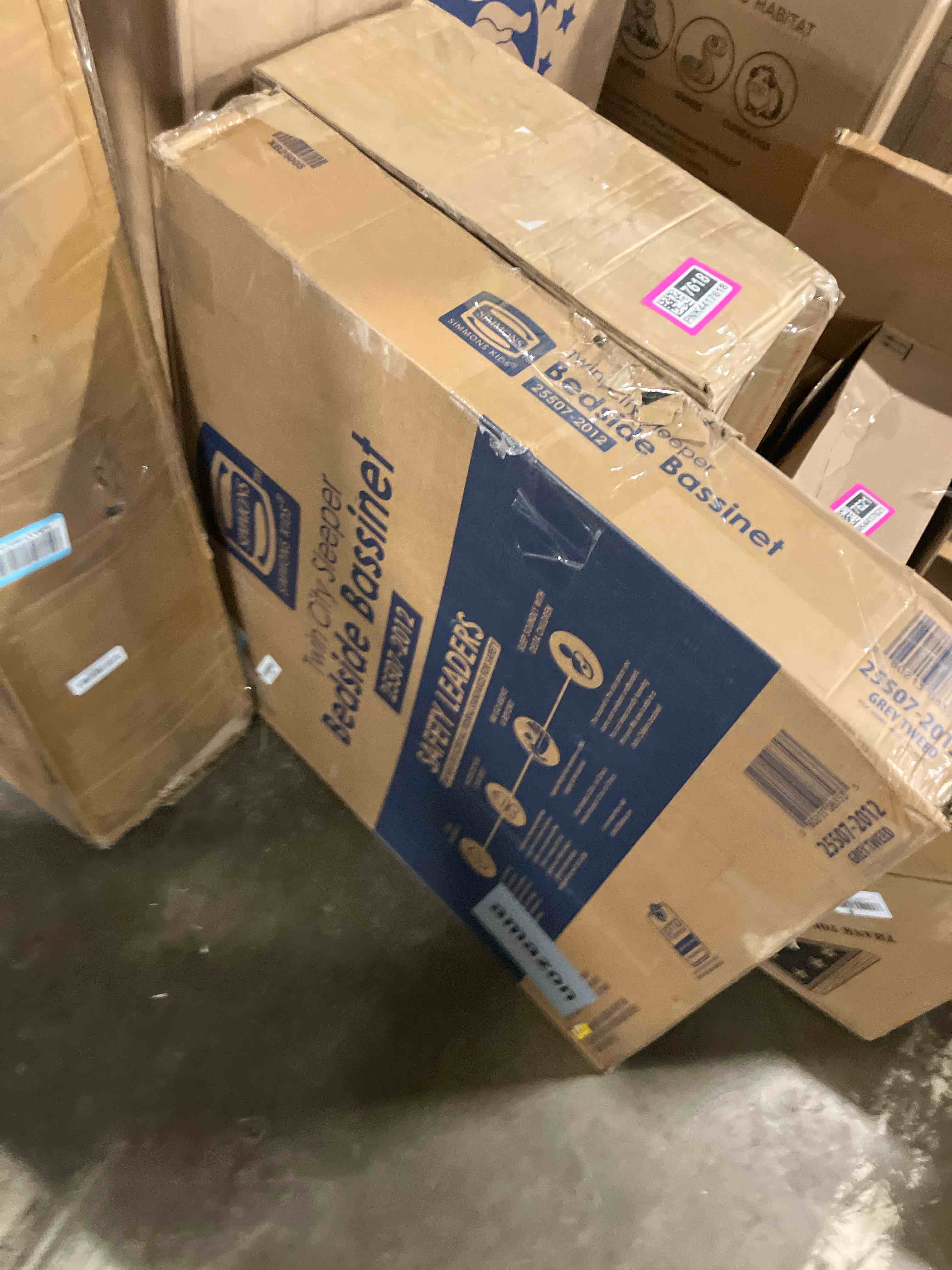 Condition photo showing New/Like New for Simmons Kids By The Bed City Sleeper Bassinet for Twins - Adjustable Height Portable Crib with Wheels & Airflow Mesh, Grey Tweed