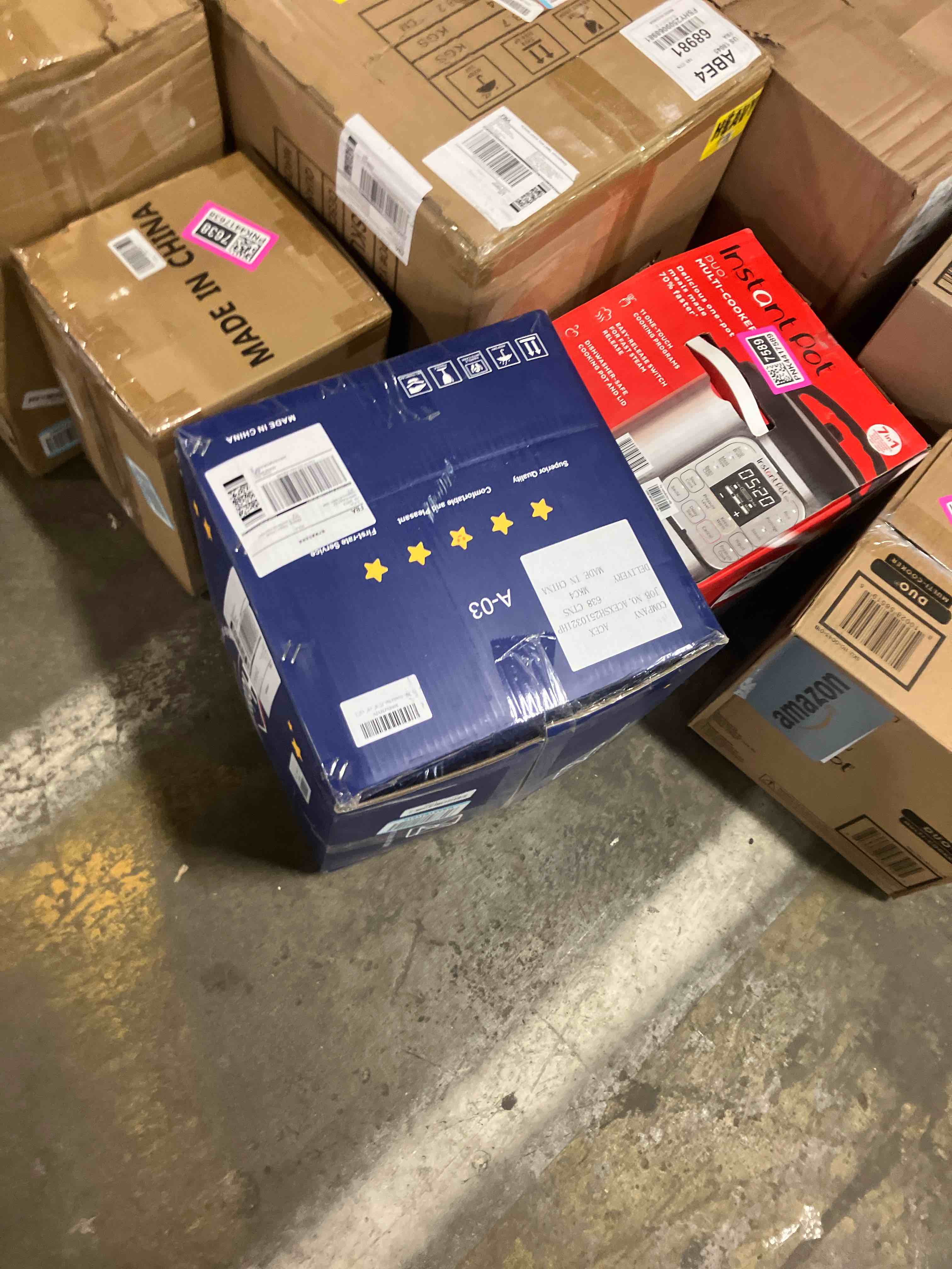 Condition photo showing New/Like New for Hobestluk Bean Bag Chairs Giant Beanbag Chair with Filler, Memory Foam Bean Bags with Fluffy & Machine Washable Cover, Bean Bag Chairs for Aduts for Living Room, Bedroom (BROWN, 3FT - 36” x 36” x 22”) Brown 3FT - 36” x 36” x 22”