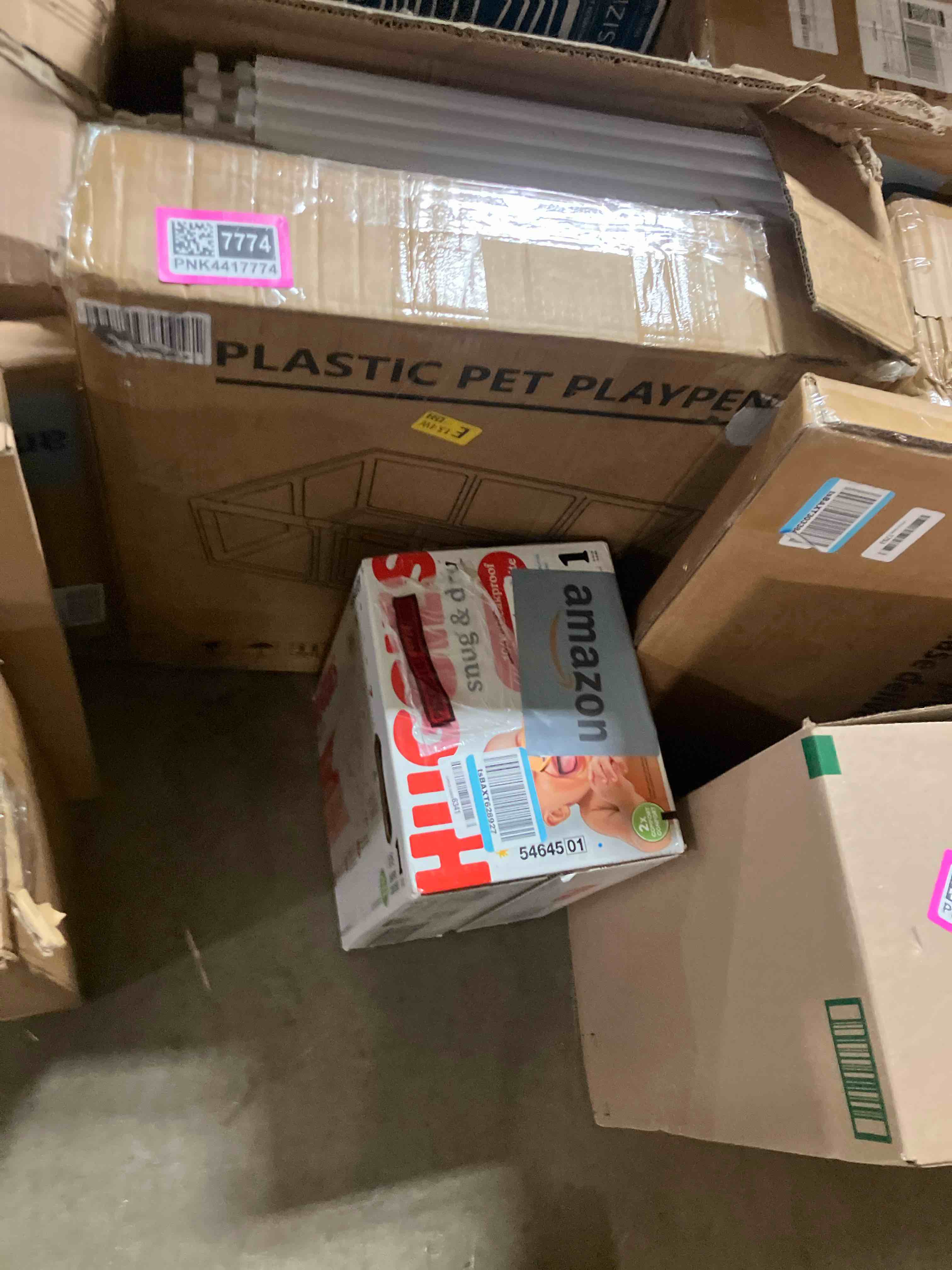 Condition photo showing New/Like New for Huggies Size 1 Diapers, Snug & Dry Newborn Diapers, Size 1 (8-14 lbs), 108 Count, Packaging May Vary Size 1 108