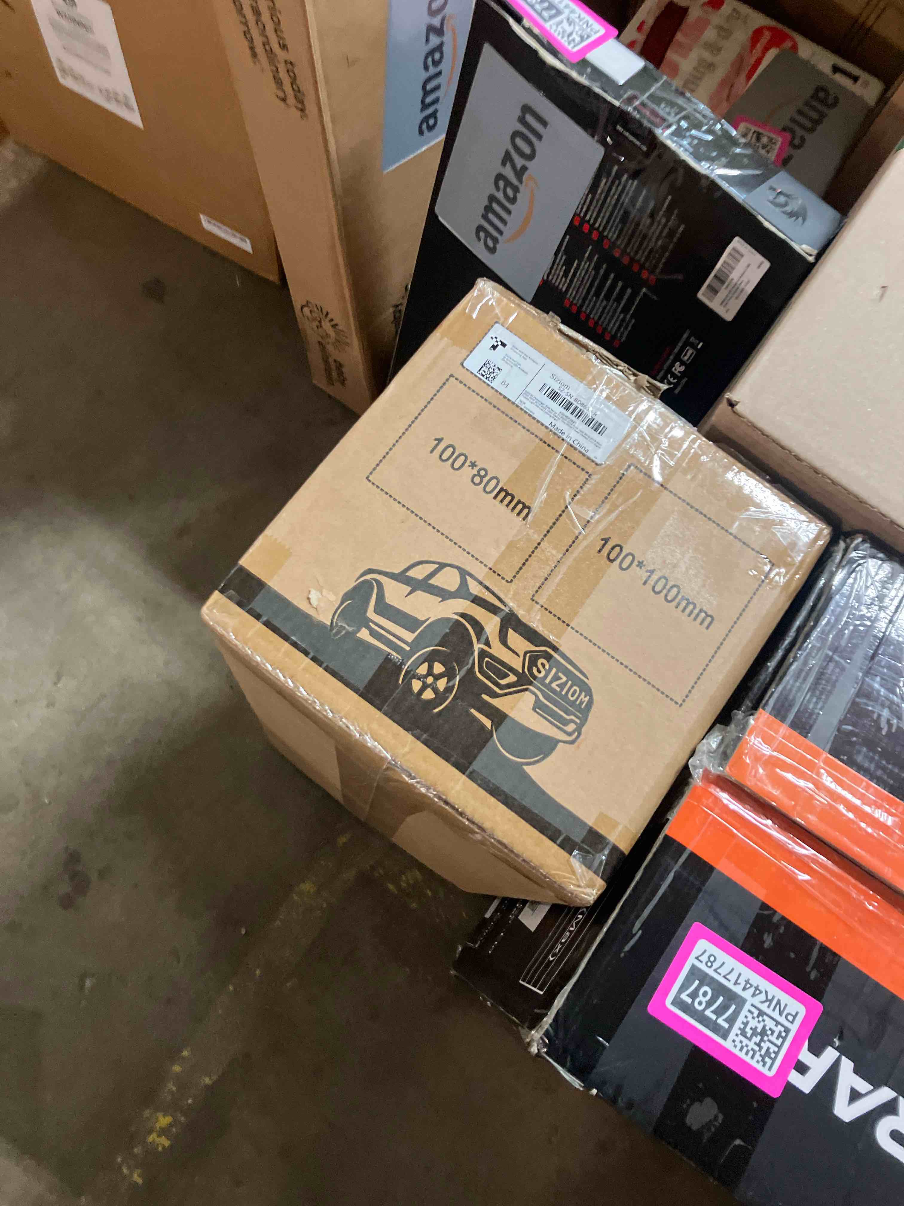 Condition photo showing New/Like New for Passenger Side Mirror for 2009-2018 Ram 1500 2010-2018 Ram 2500 3500 2019-2024 1500 Classic Tow Mirror Power Heated Turn Signal Puddle Light Manual Folding-Right Black