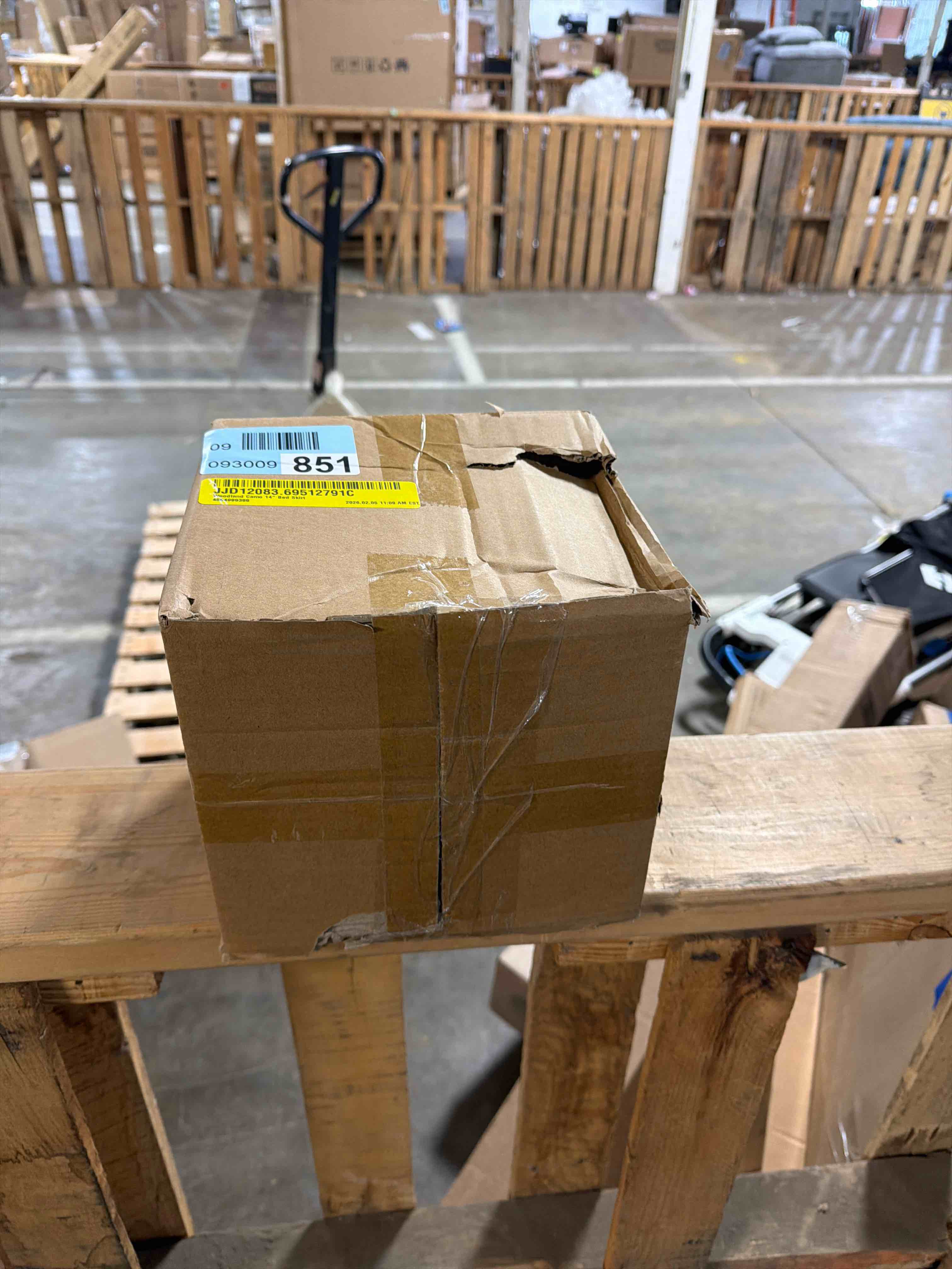 Condition photo showing New/Like New for Metal 1 Piece Coaster Holder