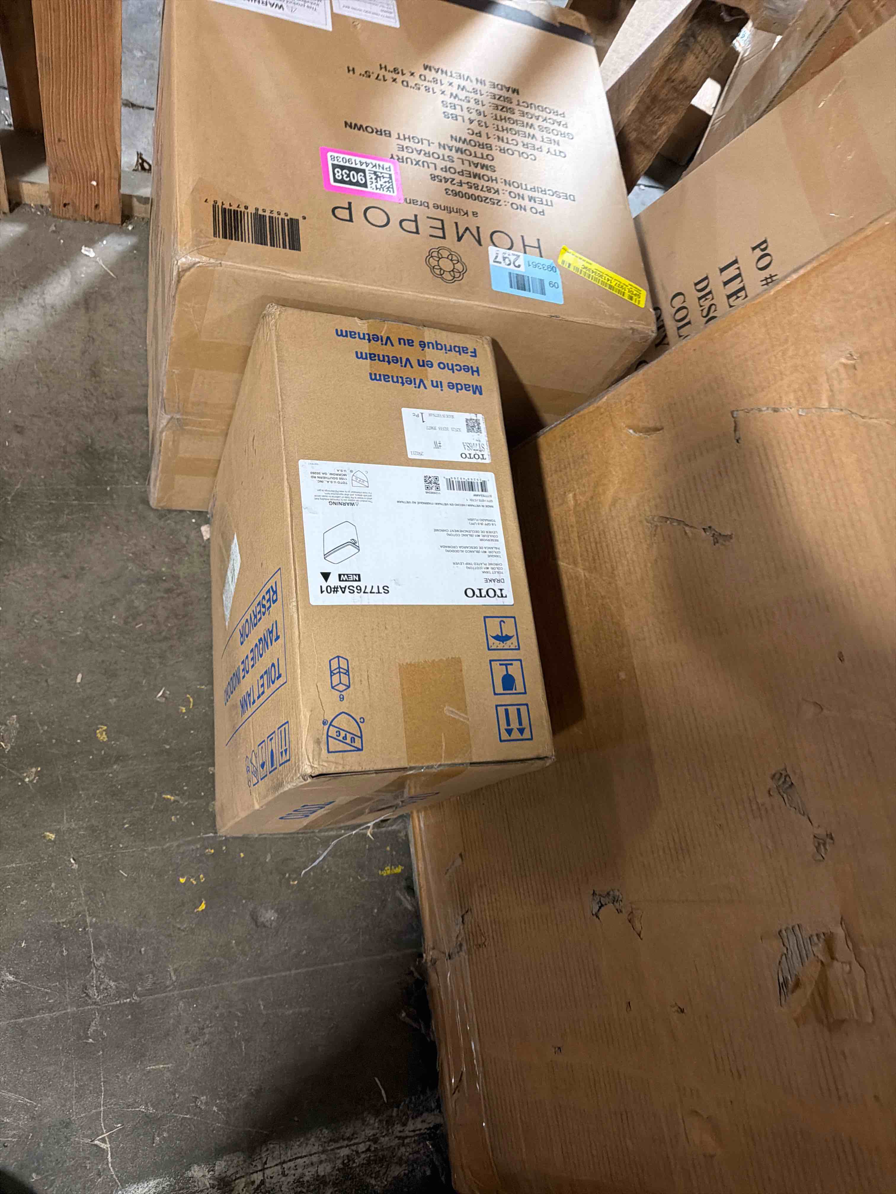 Condition photo showing New/Like New for TOTO Drake 1.6 GPF Toilet Tank with WASHLET+ Auto Flush Compatibility, Cotton White - ST776SA#01
