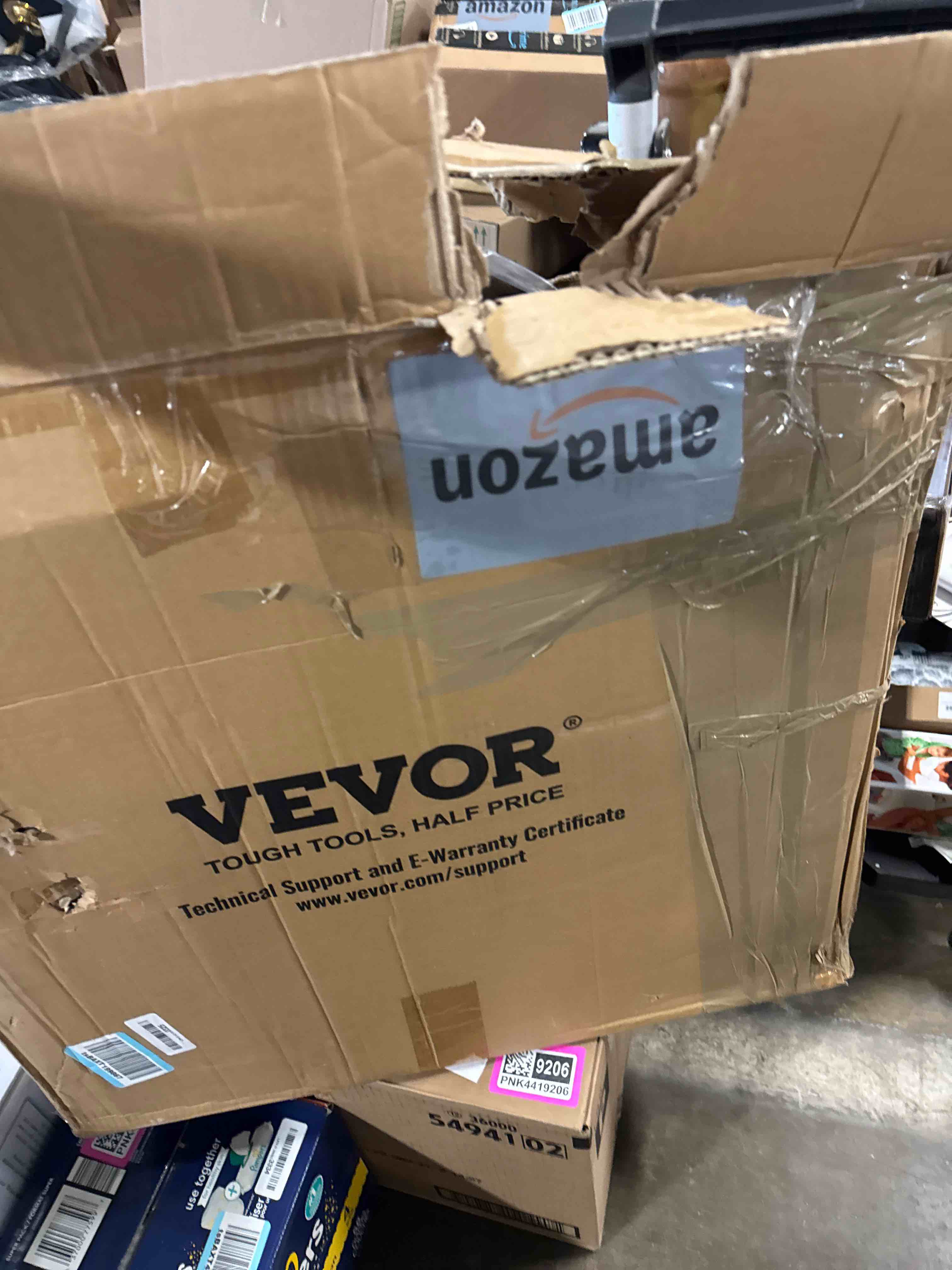 Condition photo showing New/Like New for VEVOR Half Exercise Ball Trainer, 23/26 inch Balance Ball Trainer, 1500lbs Capacity Stability Ball, Yoga Ball with Resistance Bands & Foot Pump, Strength Fitness Ball for Home Gym Full Body Workout 23" Particle Black