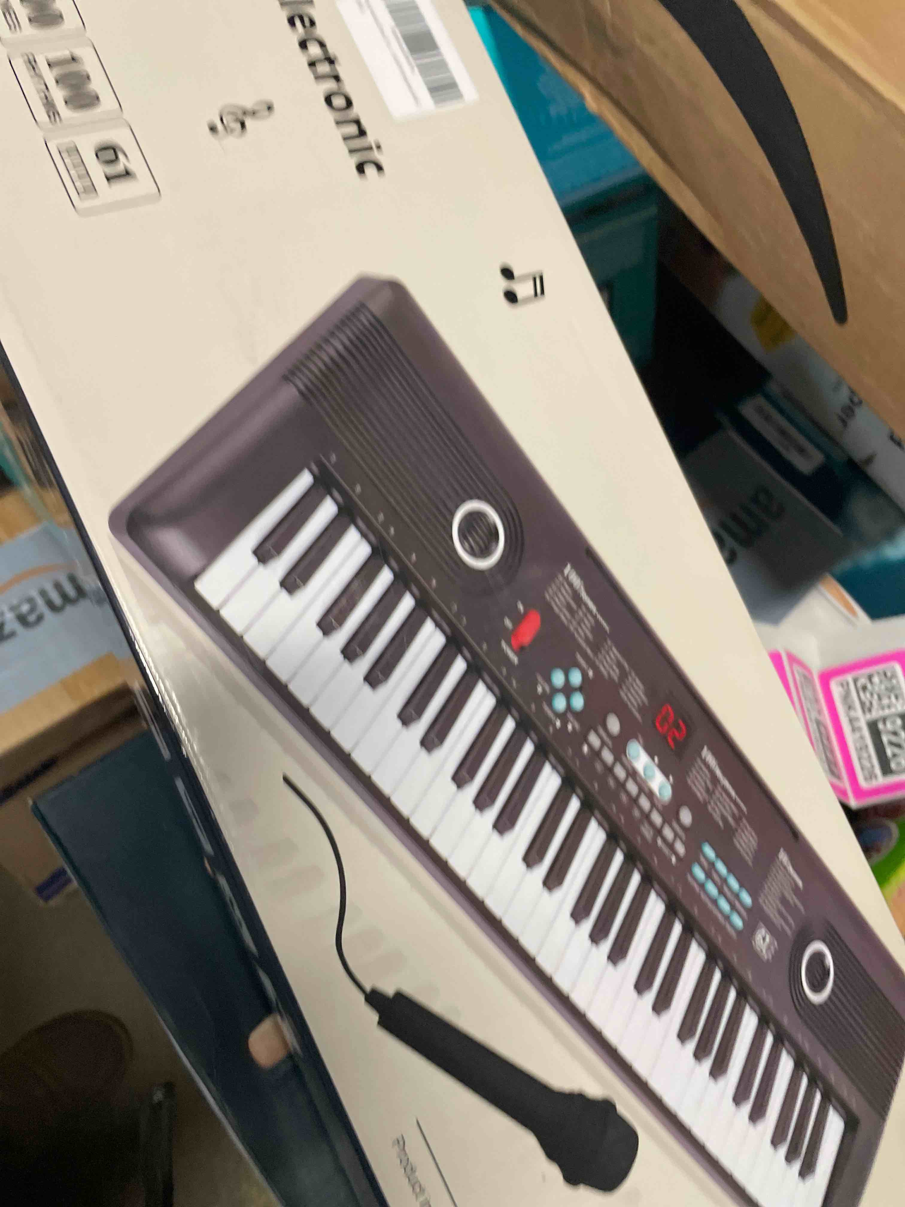Condition photo showing New/Like New for 61 key keyboard Piano,Portable Electronic Digital Piano,Built In Dual Speakers,External Microphone,Power Plug,Rich Teaching Content,Multi-Functional Electronic Piano Suitable For Beginners kkek5 black