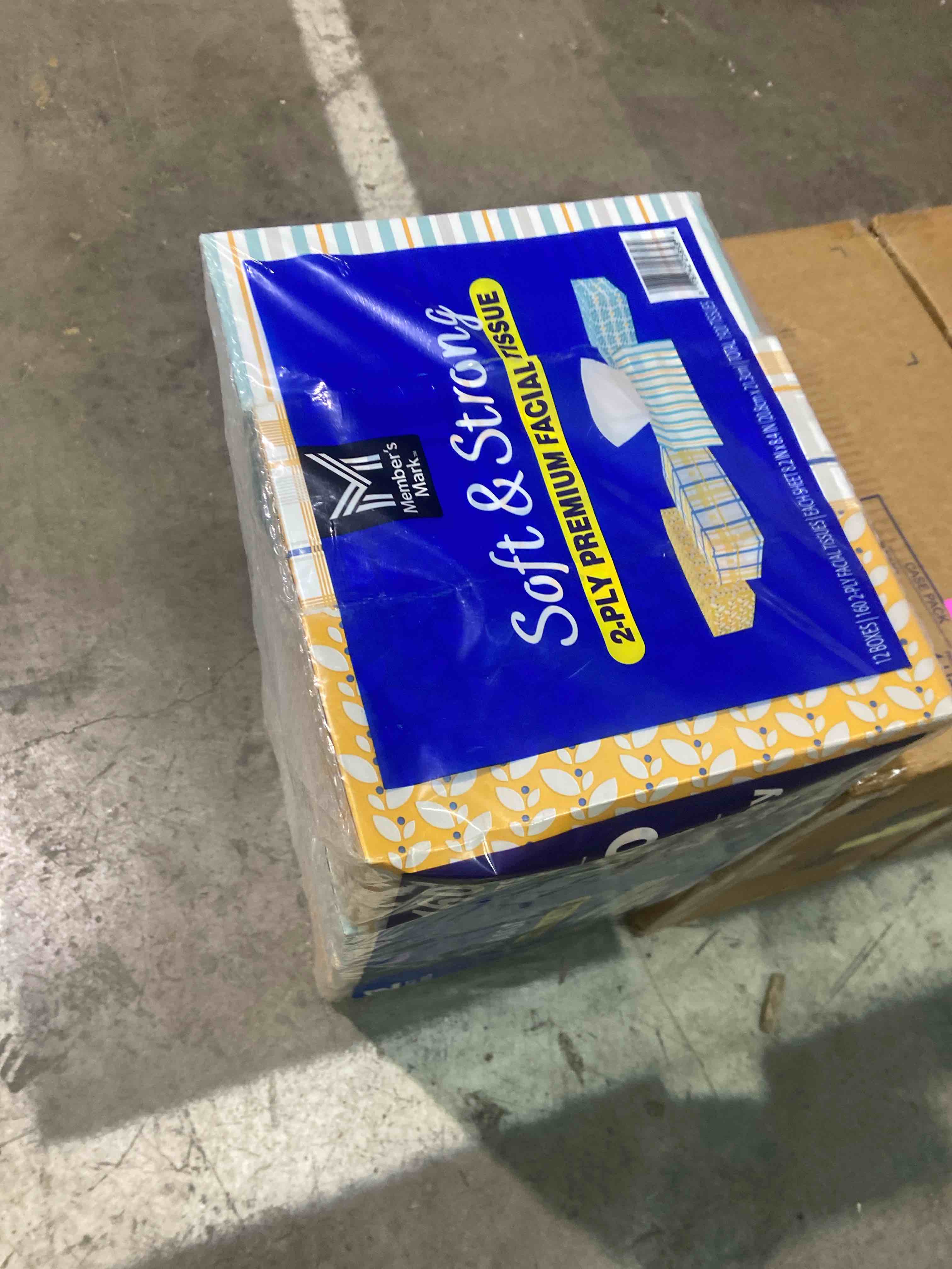 Condition photo showing New/Like New for Member's Mark Member's Mark Soft & Strong Facial Tissues, 12 Flat Boxes, 160 2-ply Tissues Per Box