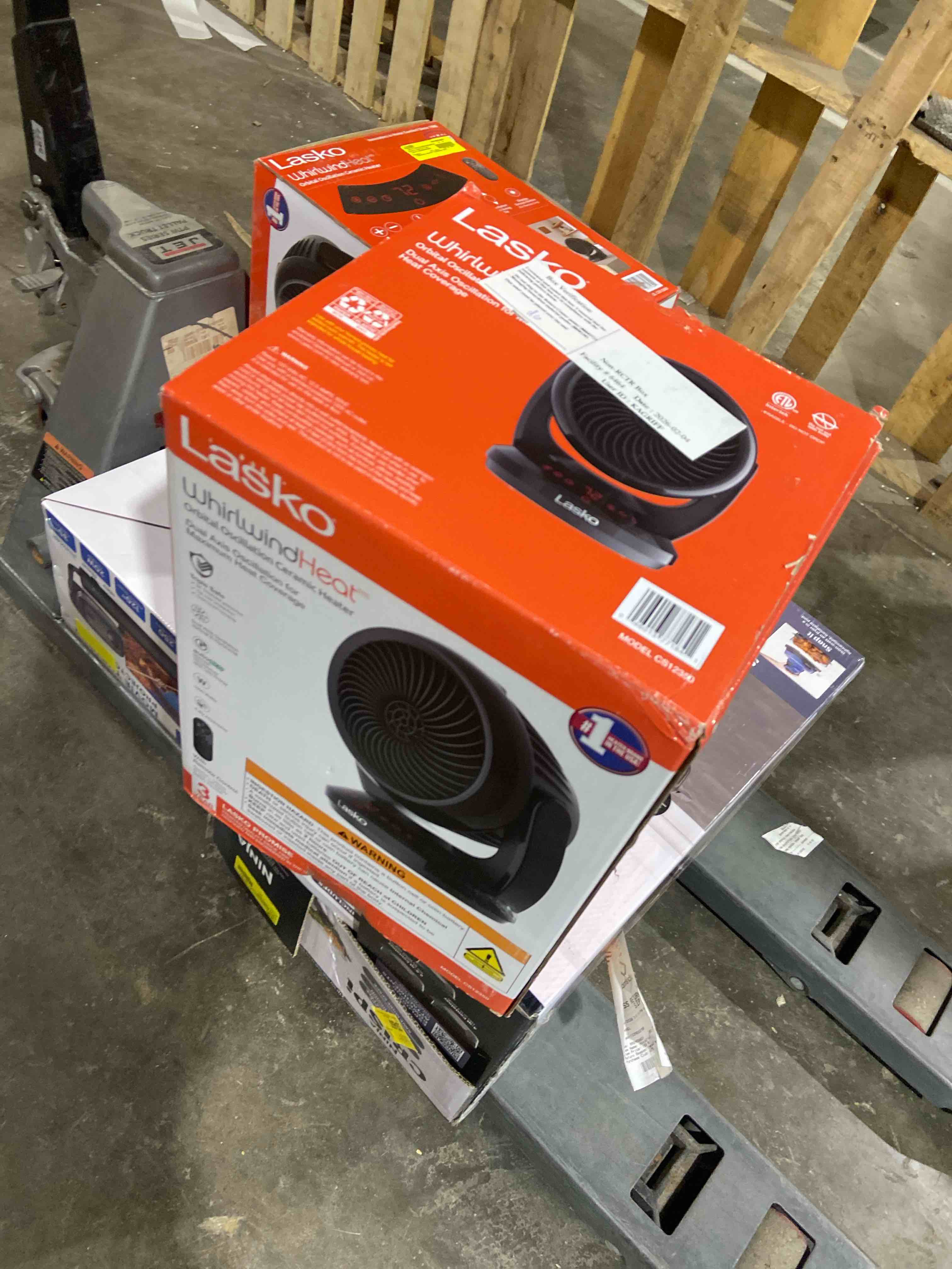 Condition photo showing Good Condition for Lasko Whirlwind Heat Orbital Oscillation Ceramic Space Heater with Remote