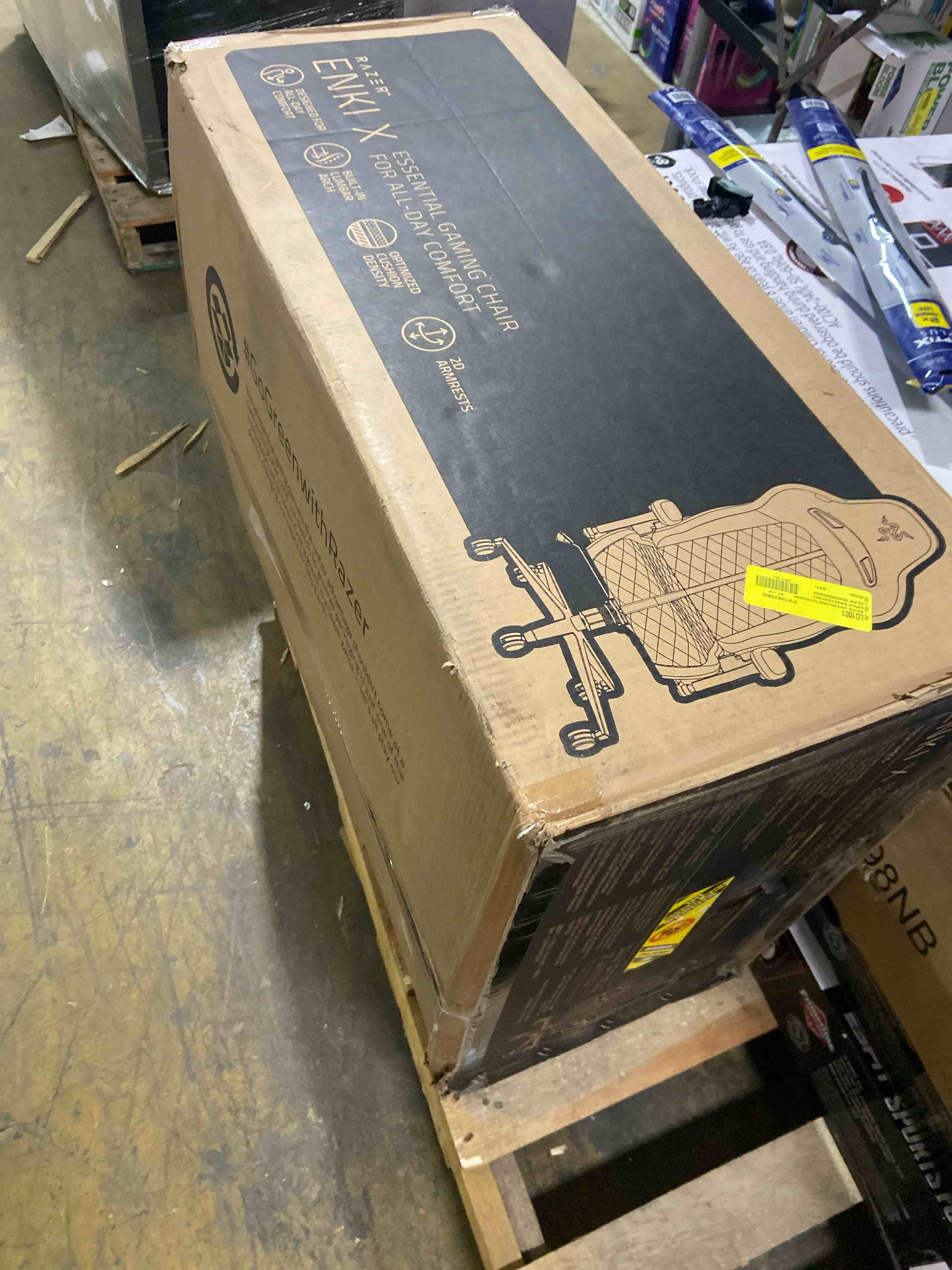 Condition photo showing New/Like New for Razer Fabric Iskur V2 X Ergonomic Gaming Chair Leet Edition