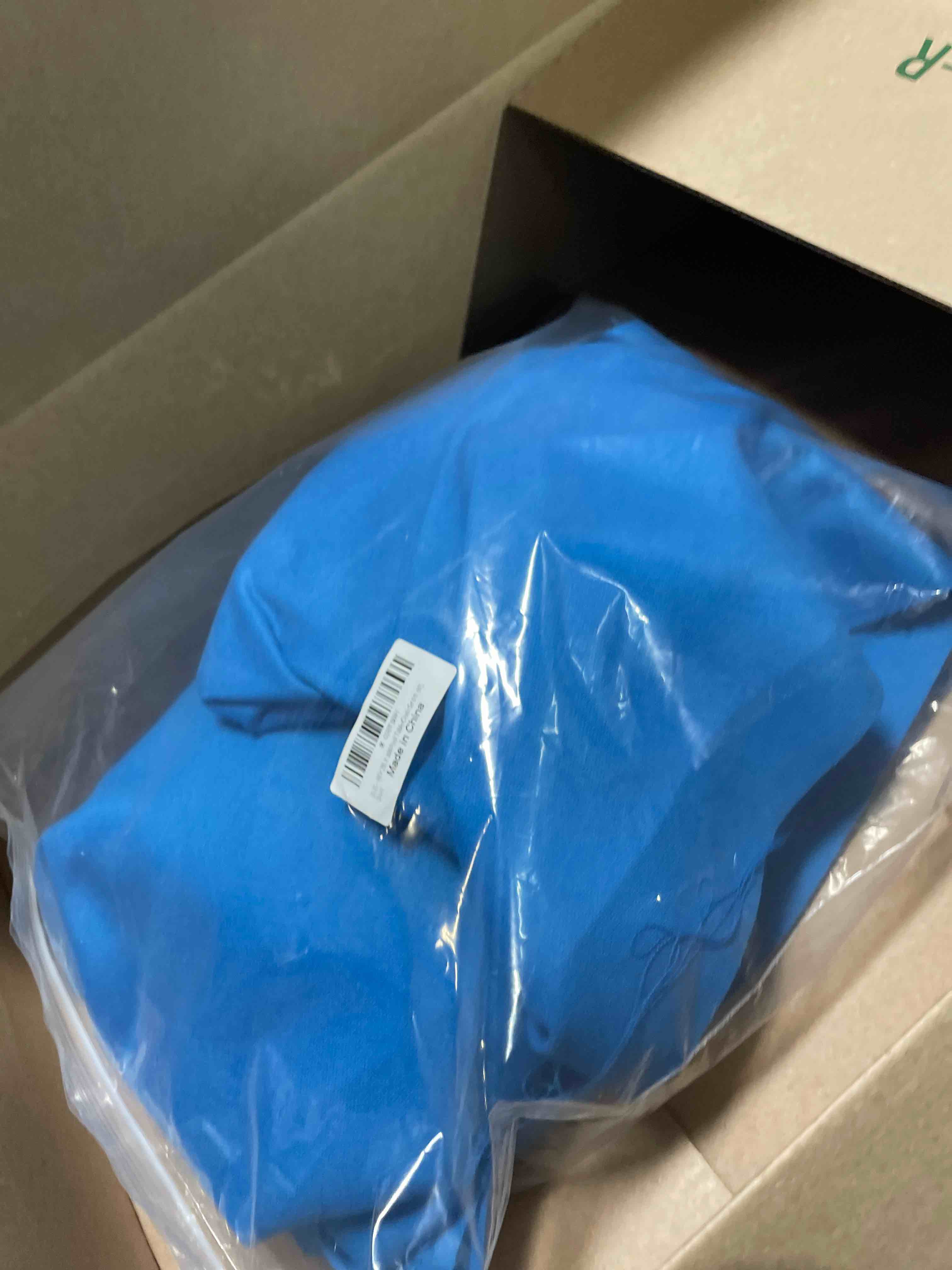 Condition photo showing Good Condition for 300 Pool Table Cloth Set 9 ft 8ft Blue