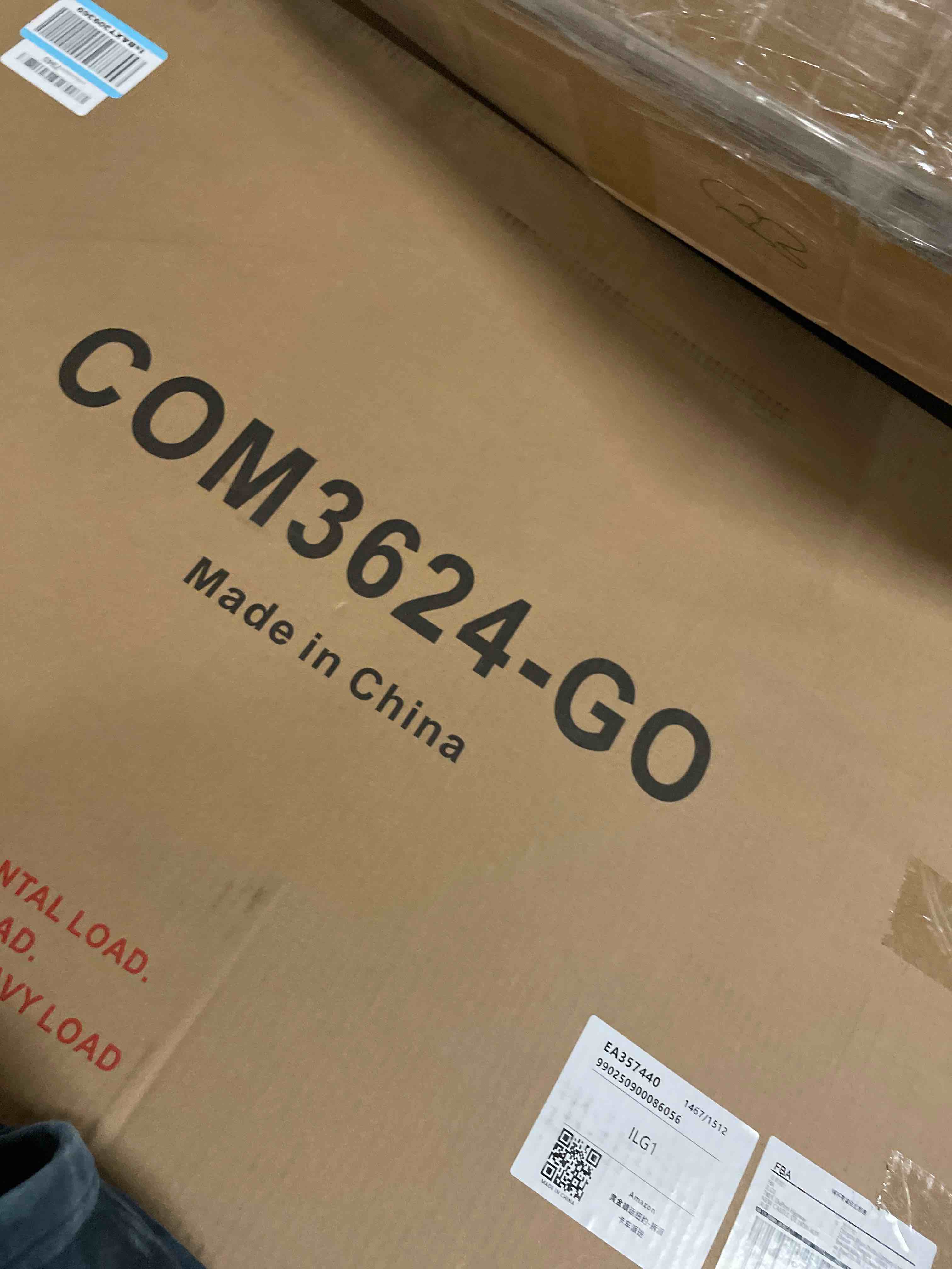 Condition photo showing New/Like New for ARCOBIS Cork Board White Board Combo, 36 x 24 Inch Bulletin Board-Gold Frame, Magnetic Dry Erase Board & Corkboard for Wall, Vision Board for Home, Office, School Gold 36 x 24 Inch