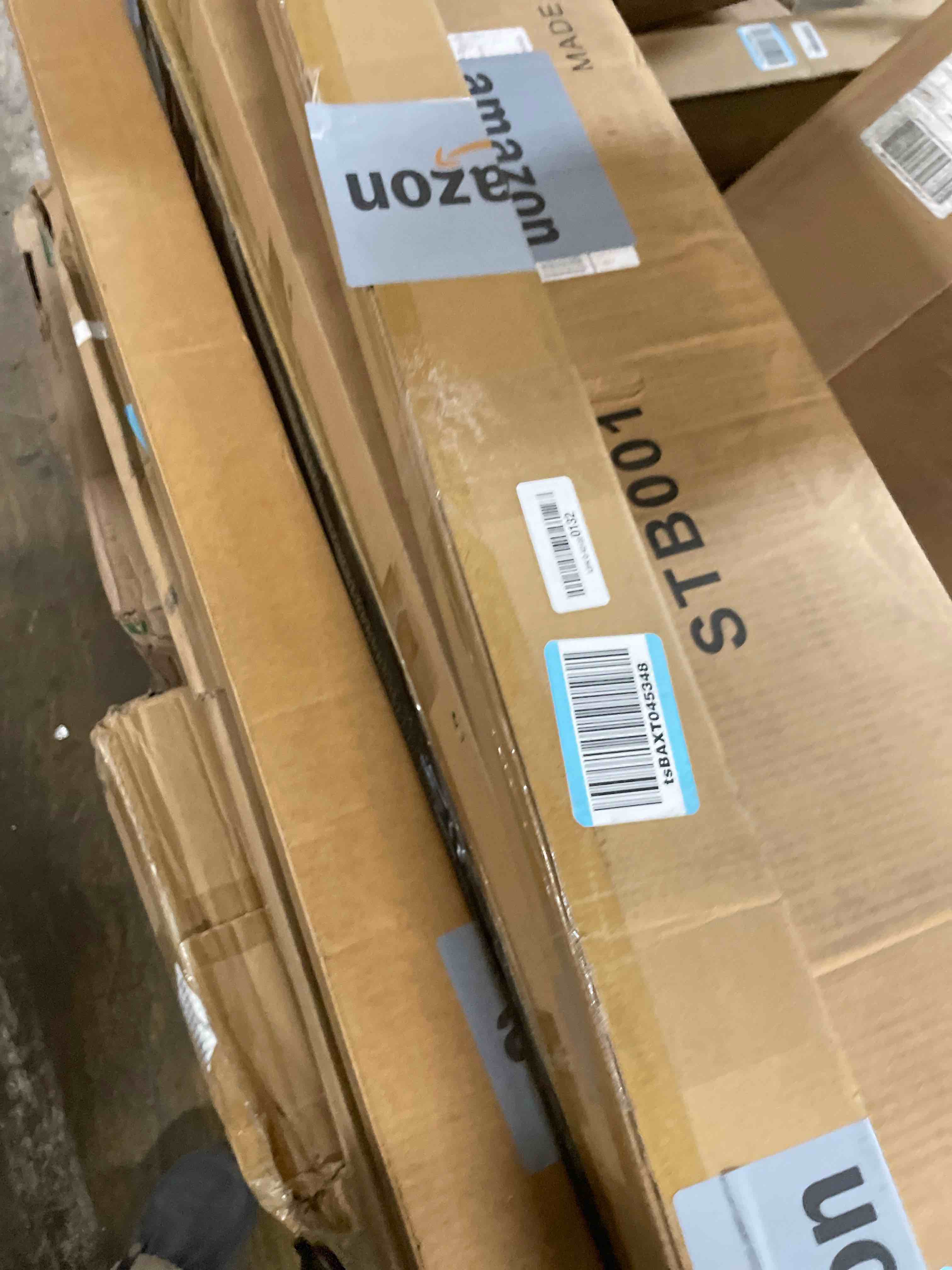 Condition photo showing Good Condition for BORA 100" NGX Clamp Edge, Straight Cut Guide for Circular Saws, Aluminum, Includes 50-Inch Clamp Edge & 50-Inch Extension for 100-Inch Cutting Length, 544100