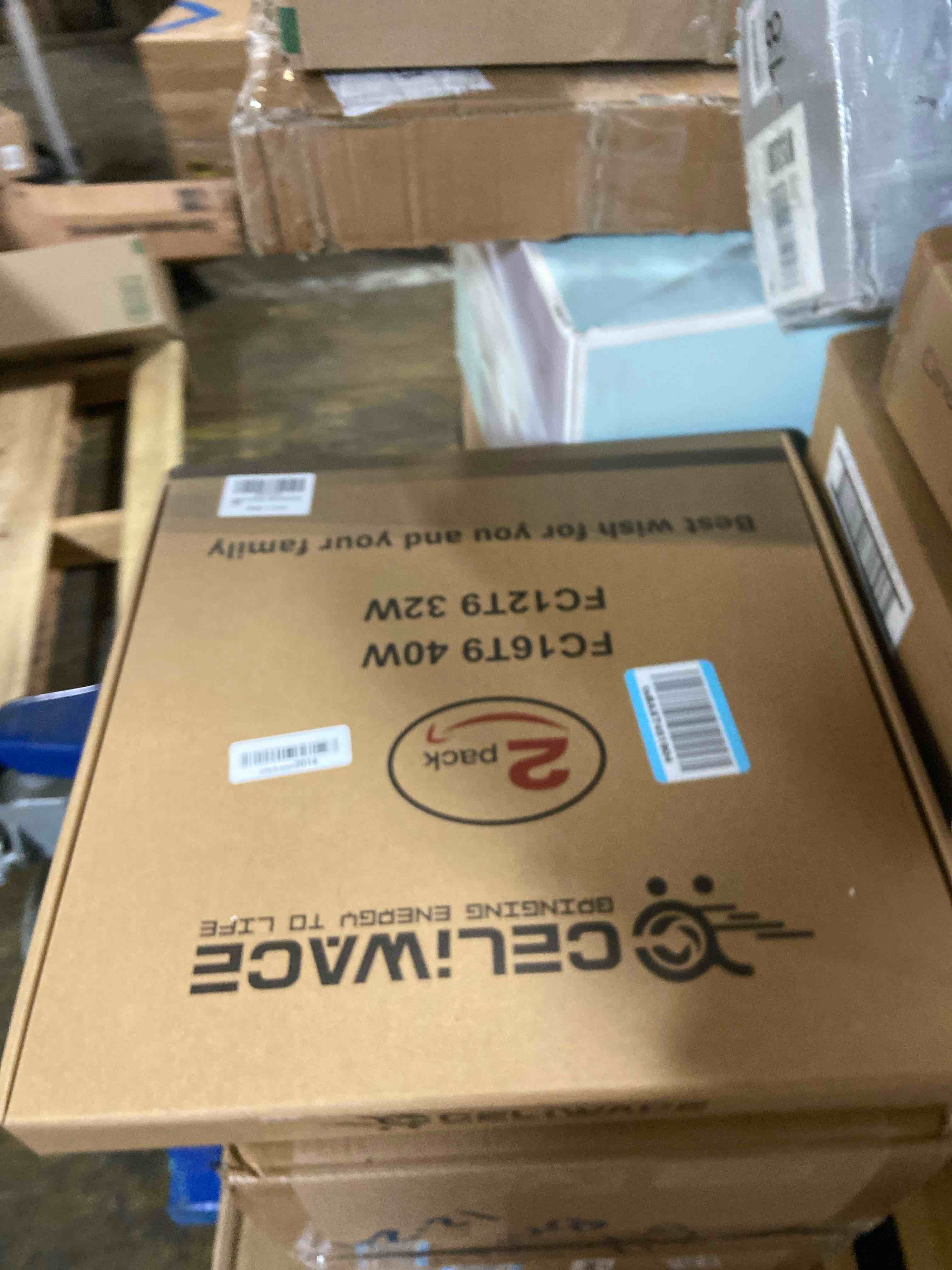 Condition photo showing New/Like New for FC16T9 40 Watt and FC12T9 32W Set 6500K, 16 inch T9 40W Circline Light Bulbs, 12 inch 32W Circular Fluorescent Round Bulb CRI 80, DL 4700 Lumen G10q