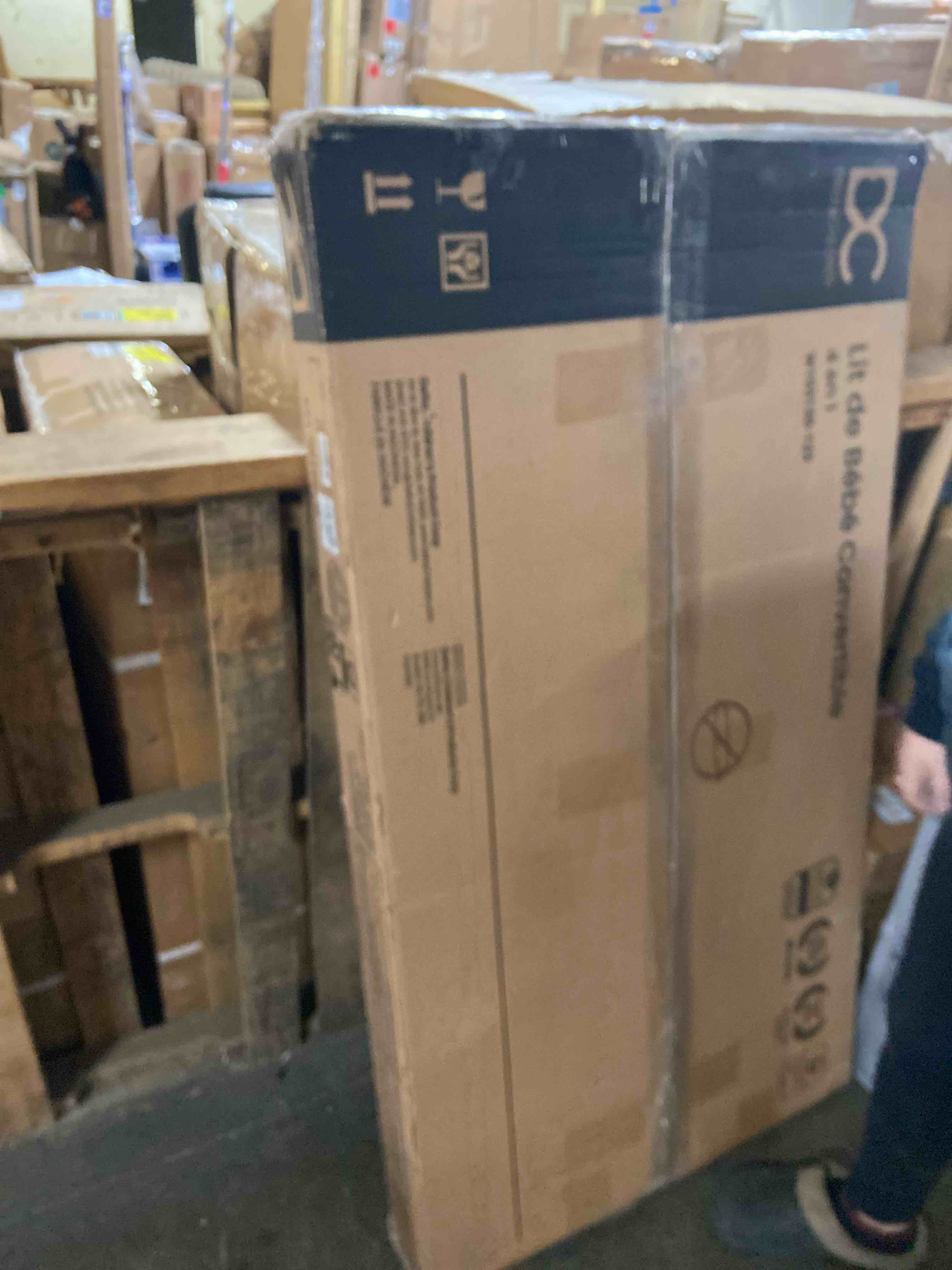 Condition photo showing Good Condition for Delta Children Essex 4-in-1 Convertible Baby Crib  Bianca White/Natural Legs