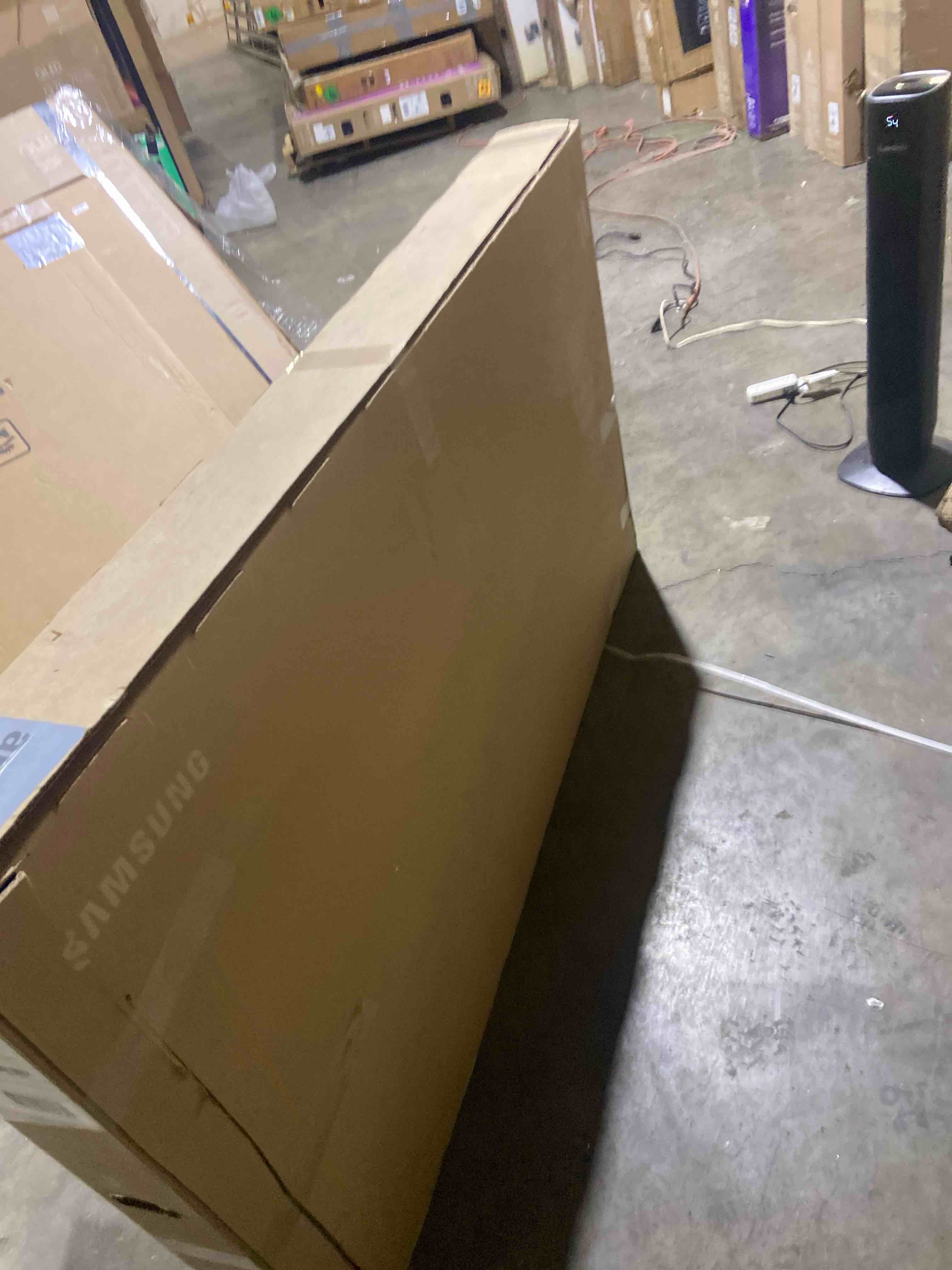 Condition photo showing New/Like New for Samsung 65-Inch Class QLED Q7F Series Samsung Vision AI Smart TV (2025 Model, 65Q7F) Quantum HDR, Object Tracking Sound Lite, Q4 AI Gen1 Processor, 4K upscaling, Gaming Hub, Alexa Built-in