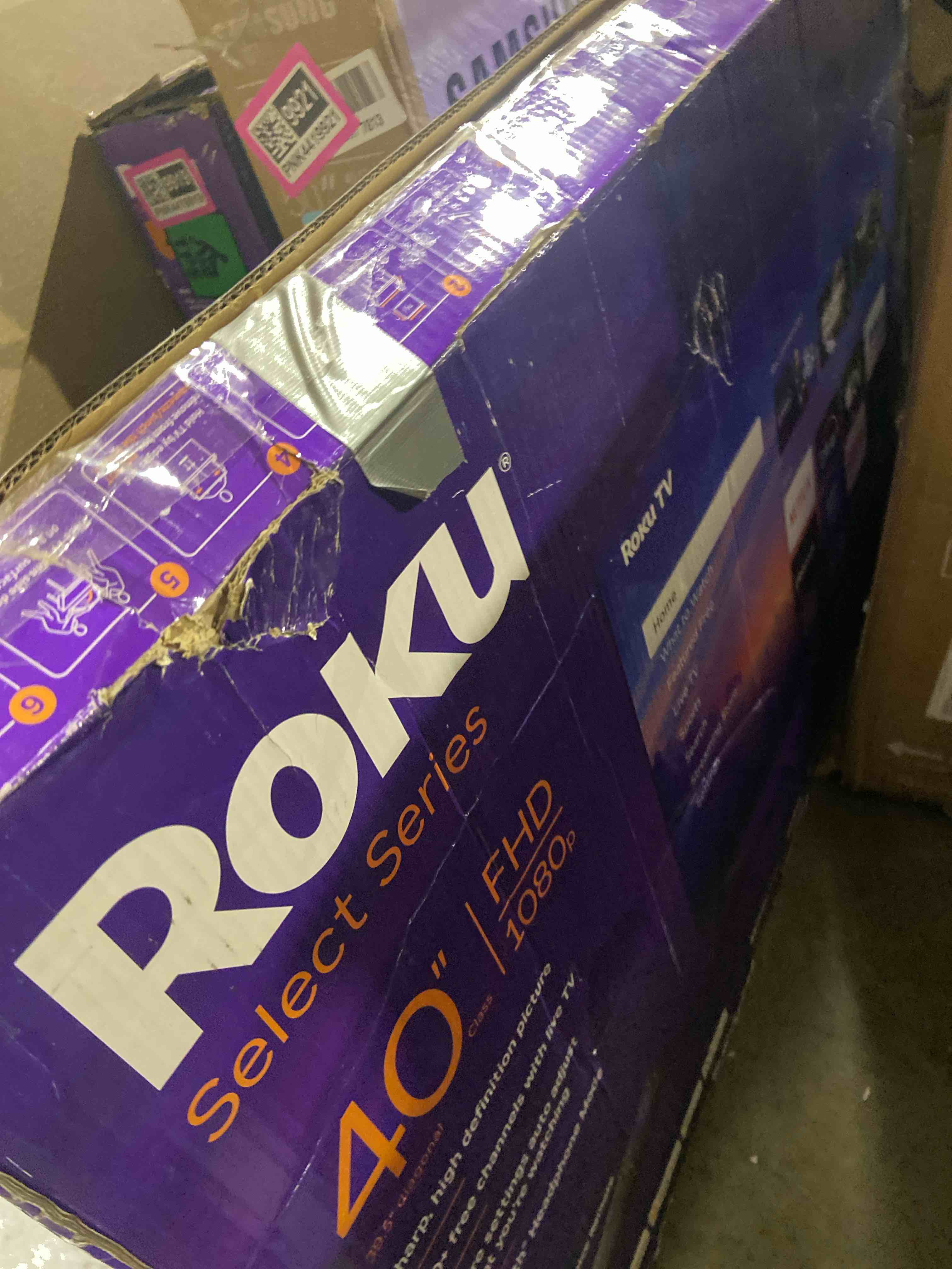 Condition photo showing As Is for Roku Smart TV – 40-Inch Select Series, 1080p Full HD TV – Roku TV with Voice Remote – Flat Screen LED Television with Wi-Fi for Streaming Live Local News, Sports, Family Entertainment