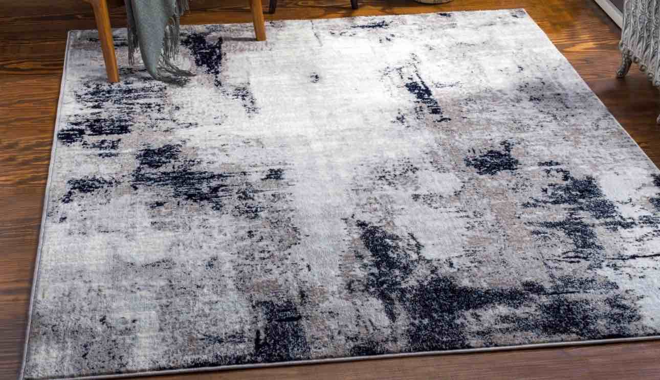 Livabliss Wanderlust Minimalist Abstract Area Rug ( 5'3" x 7'3")