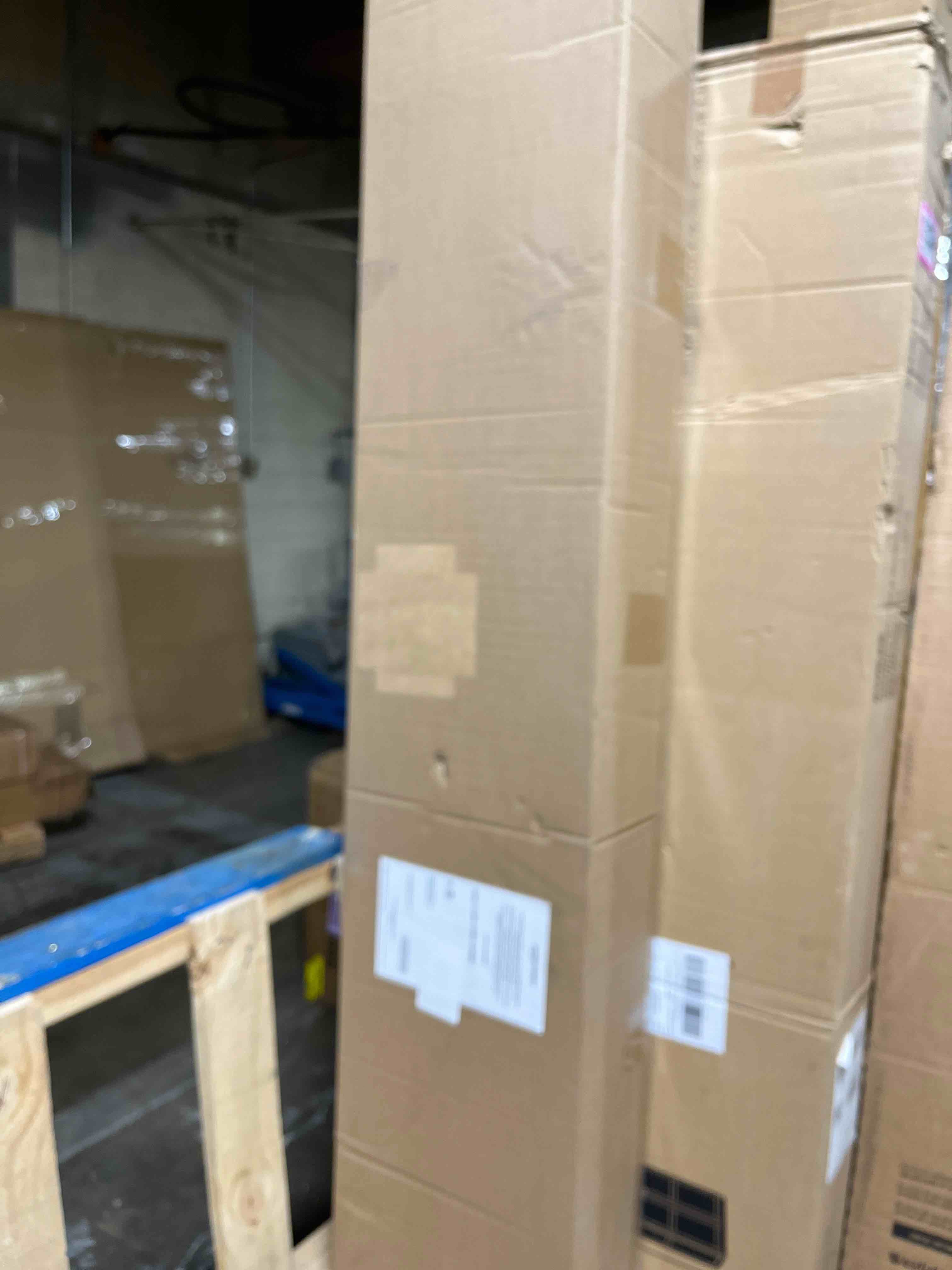 Condition photo showing New/Like New for Amazon Basics Smart Box Spring Bed Base, 5-Inch Height Mattress Foundation, Tool-Free Easy Assembly, King, 79"L x 75.5"W x 5"H, White King(79"L x 75.5"W) 5-Inch Height