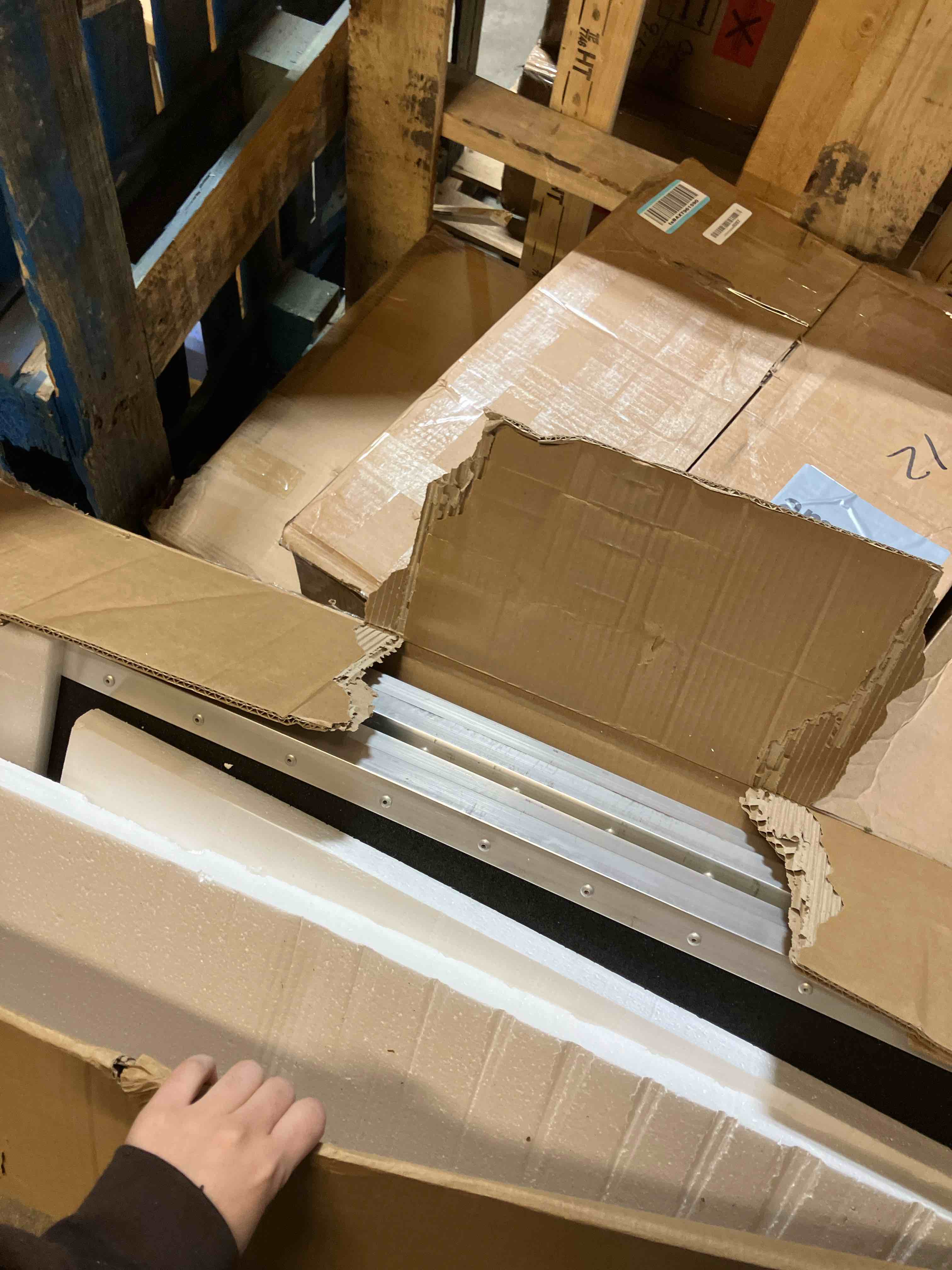 Condition photo showing Good Condition for FACHNUO 7 Feet Portable Wheelchair Ramp with Sopport Legs, Non-Skid Aluminum Handicap Ramps with Handle, Folding Threshold Wheel Chair Ramp for Home Steps, Stairs, Entry,Doorways, 800LBS Capacity