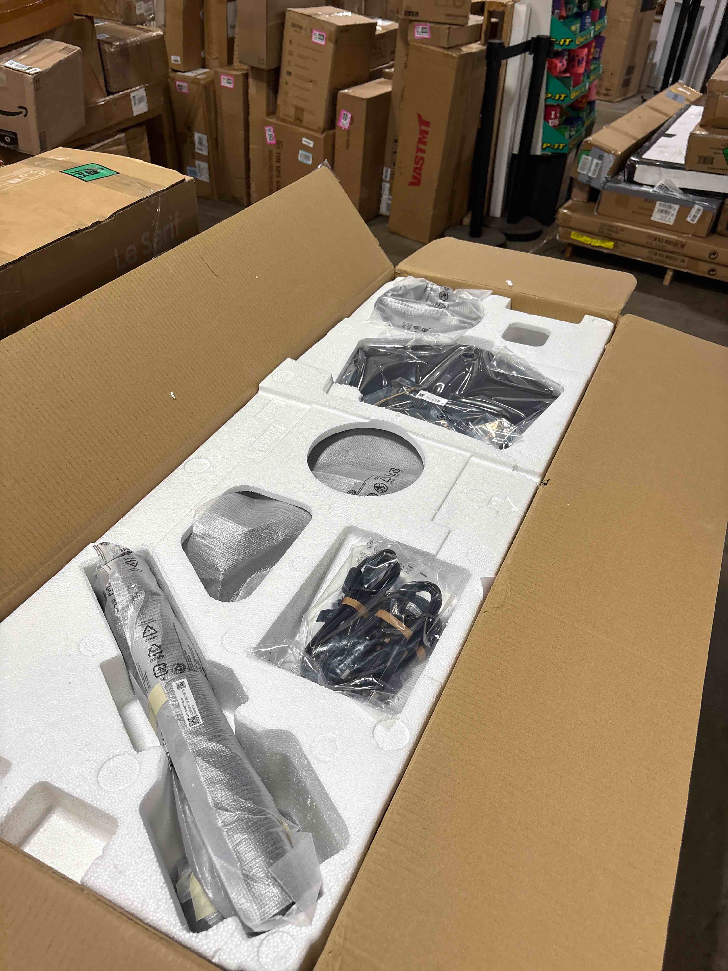 Condition photo showing New/Like New for Samsung 49” Business Curved Ultrawide Dual QHD Computer Monitor, USB-C, DisplayPort, HDMI, 120Hz, VESA DisplayHDR 400, Built-in Speakers, Height Adjustable Stand, Eye Care, LS49C954UANXZA, 2024 * Tested Working*