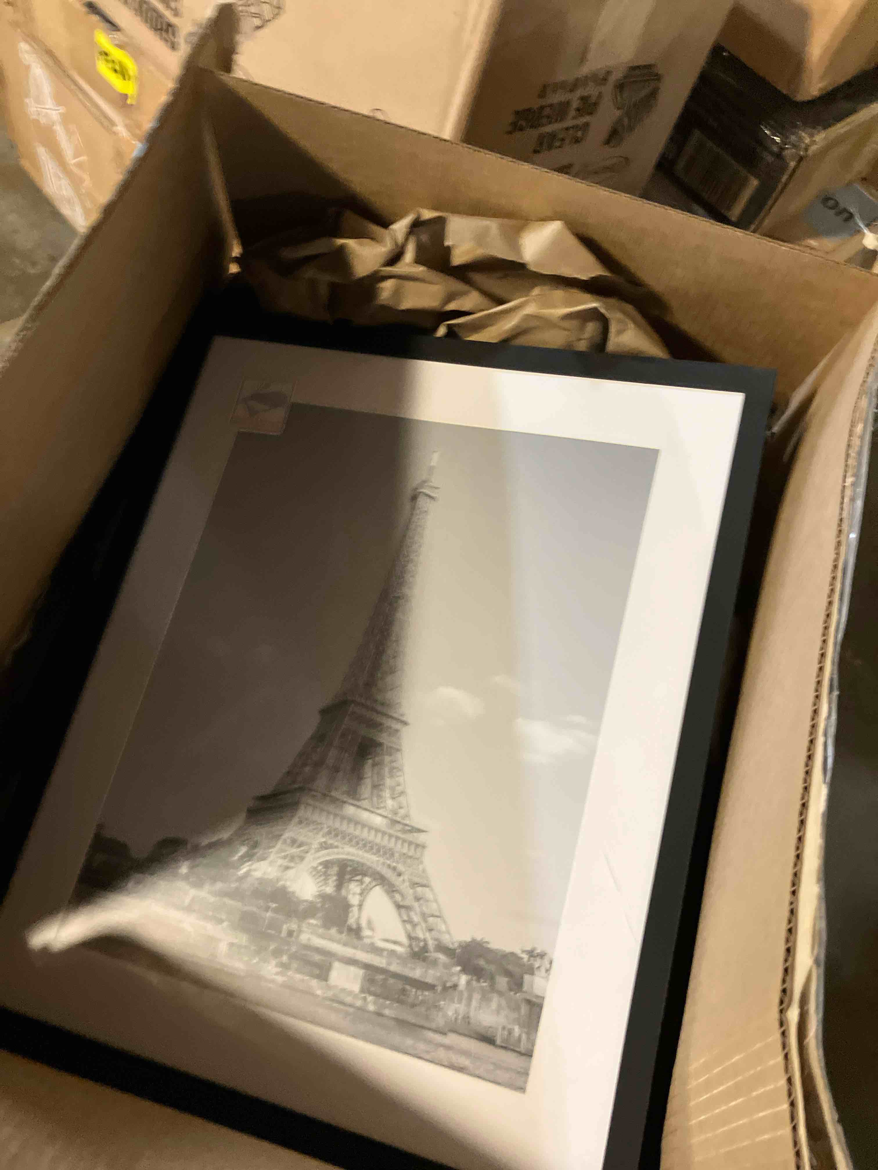 Condition photo showing New/Like New for upsimples 14x17 Picture Frame, Display Pictures 11x14 with Mat or 14 x 17 Without, Wall Hanging Diploma Frames, Black, 1 Pack Black 14x17