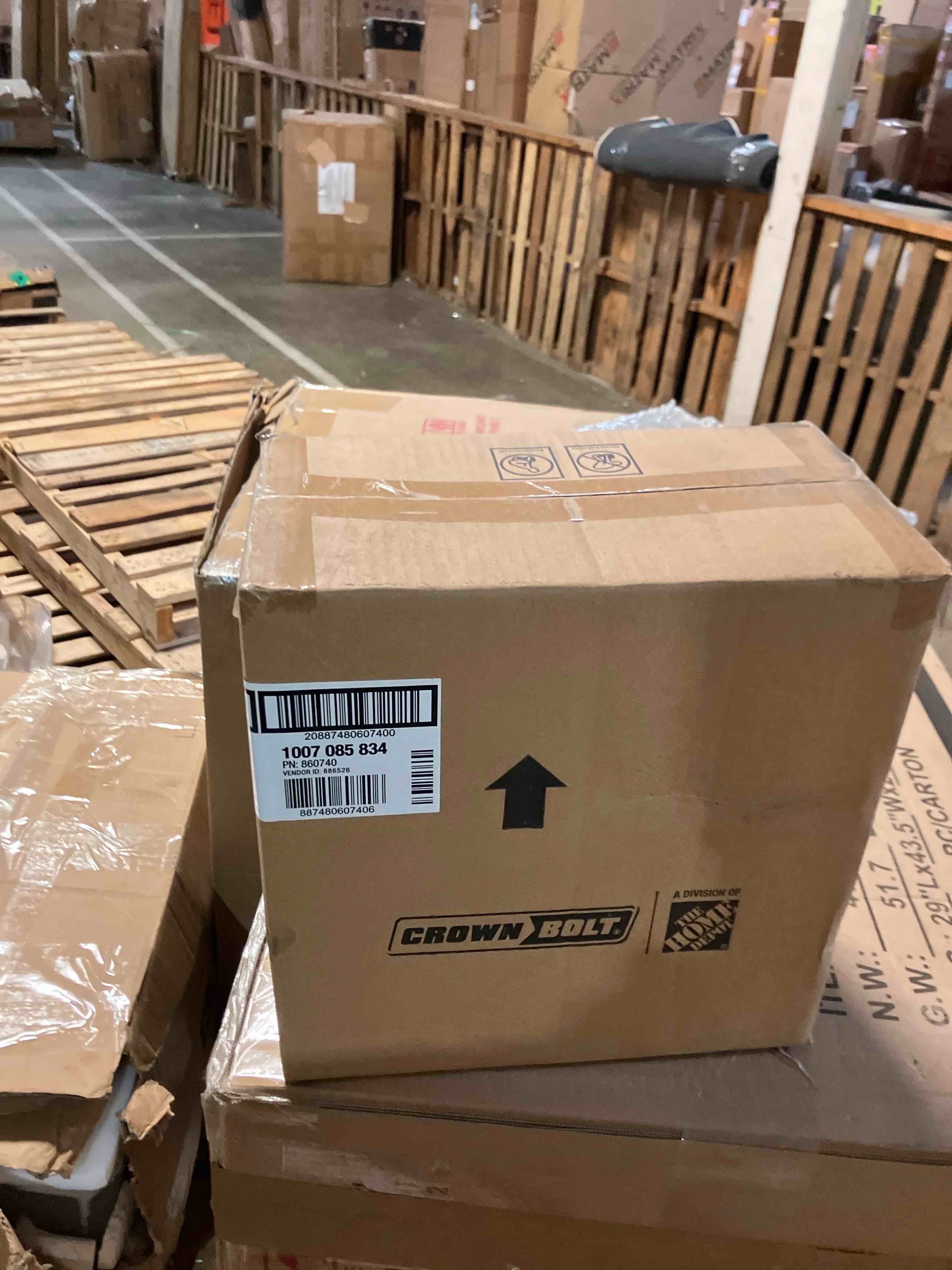 Condition photo showing New/Like New for 4 pack metal rod and cord pendant kit - oil rubbed bronze