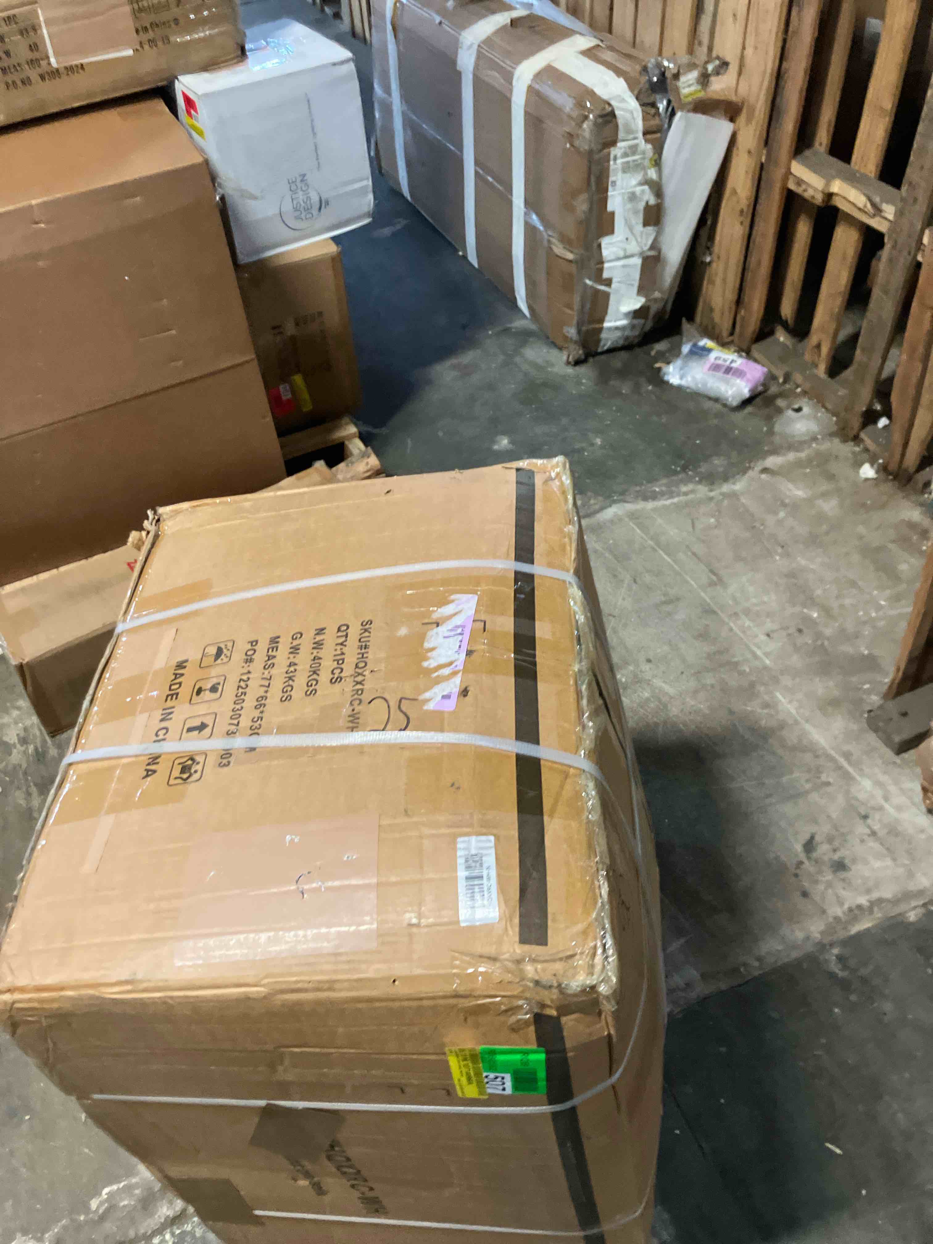 Condition photo showing New/Like New for 37.79" wide swivel zero gravity recliner