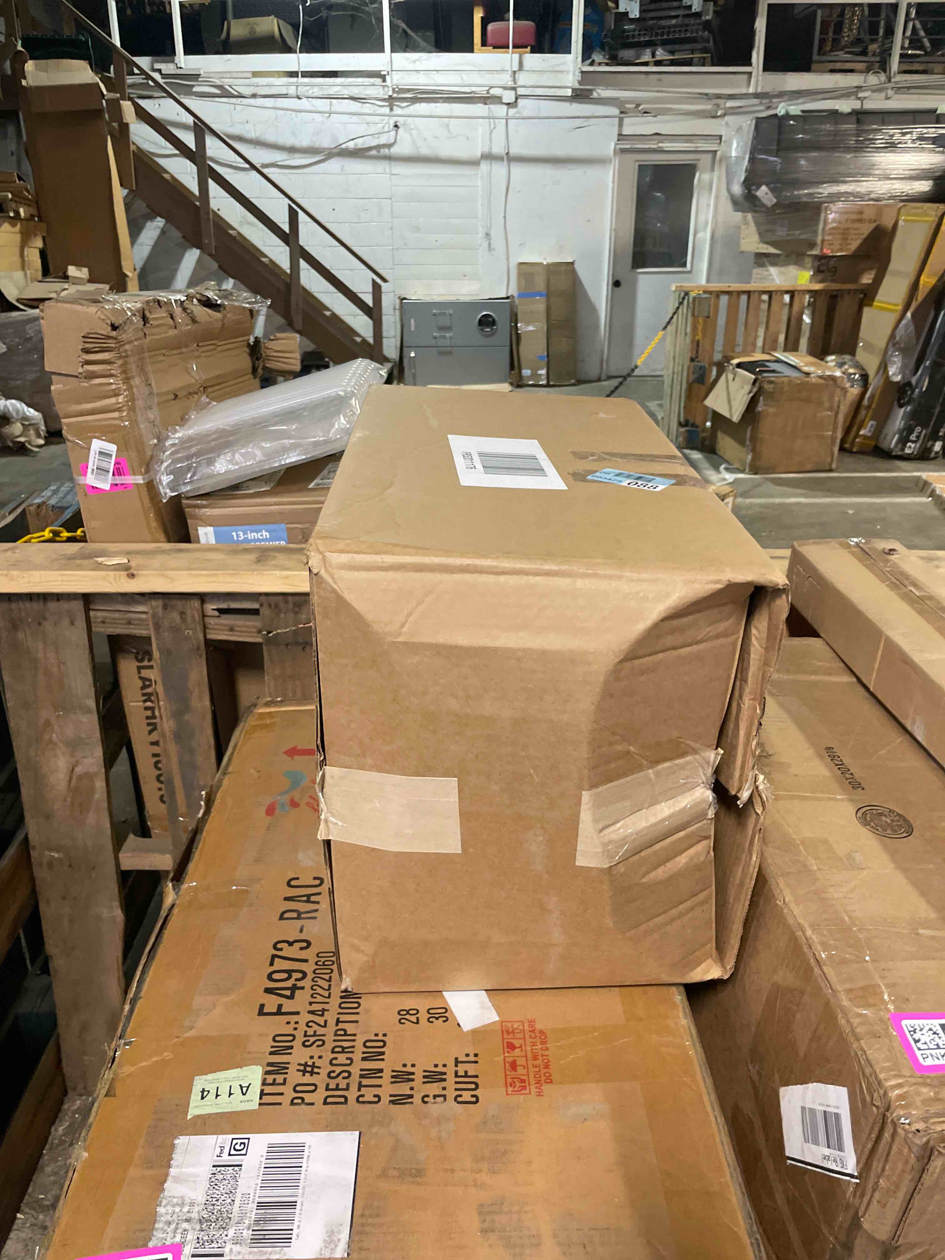 https://s3.amazonaws.com/lotting-images-prod/phillipi/PNK4422625_1776369060039.jpeg