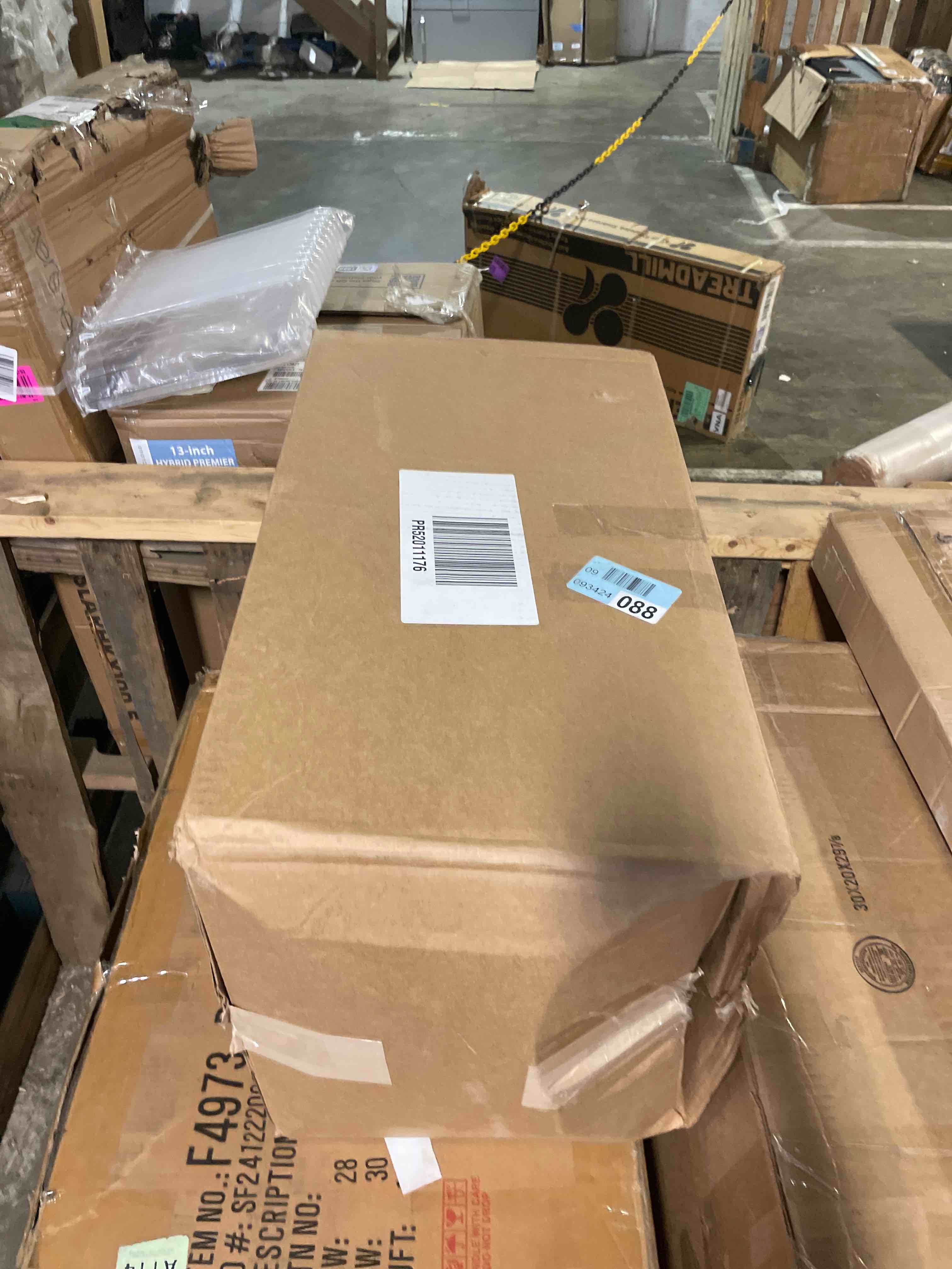 https://s3.amazonaws.com/lotting-images-prod/phillipi/PNK4422625_1776369061680.jpeg