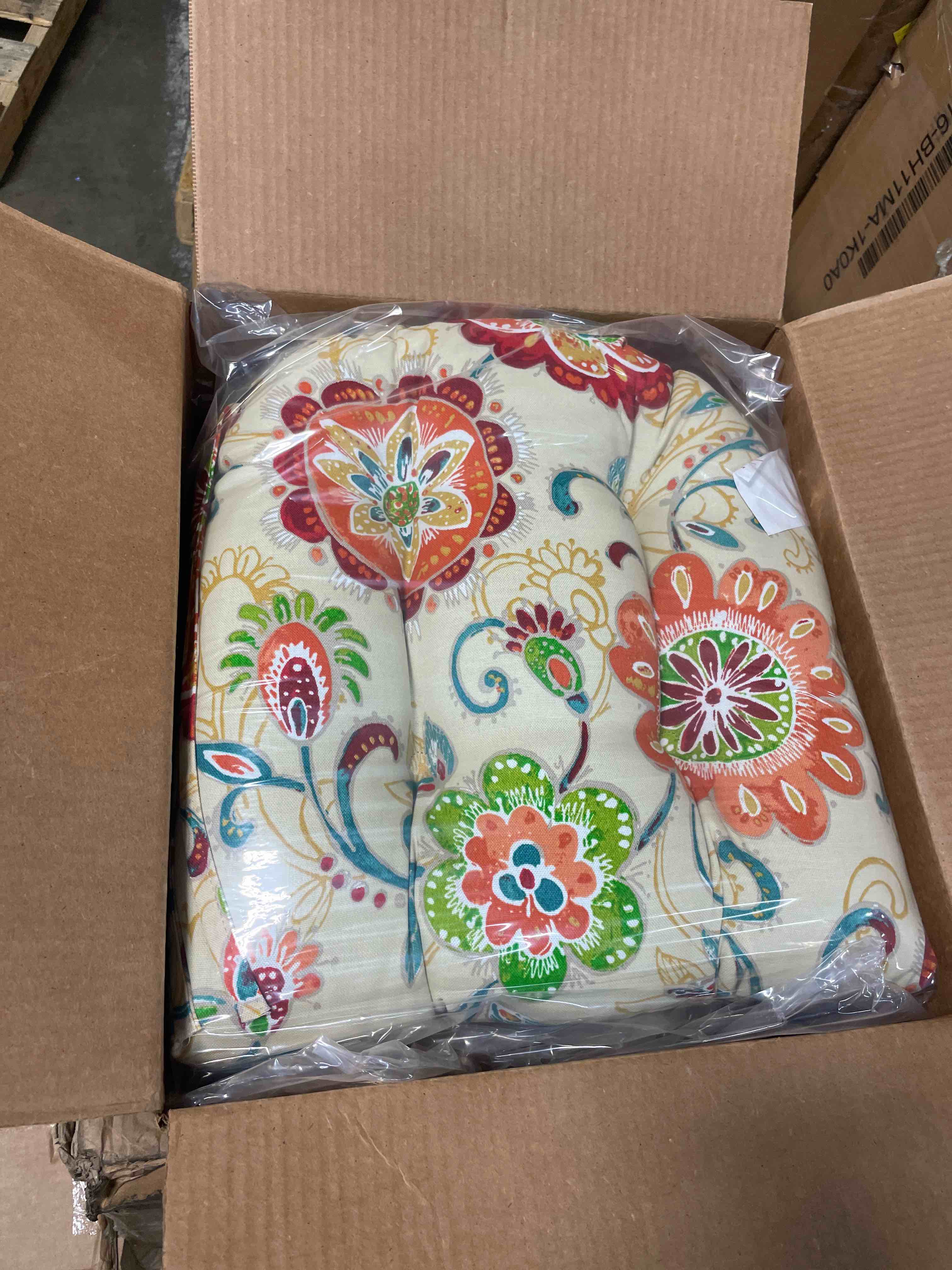 Condition photo showing Good Condition for pillow perfect bright floral indoor/outdoor chairpad with ties reversible, tufted, weather, and fade resistant, 15.5" x 16", tan fanfare 2 count
