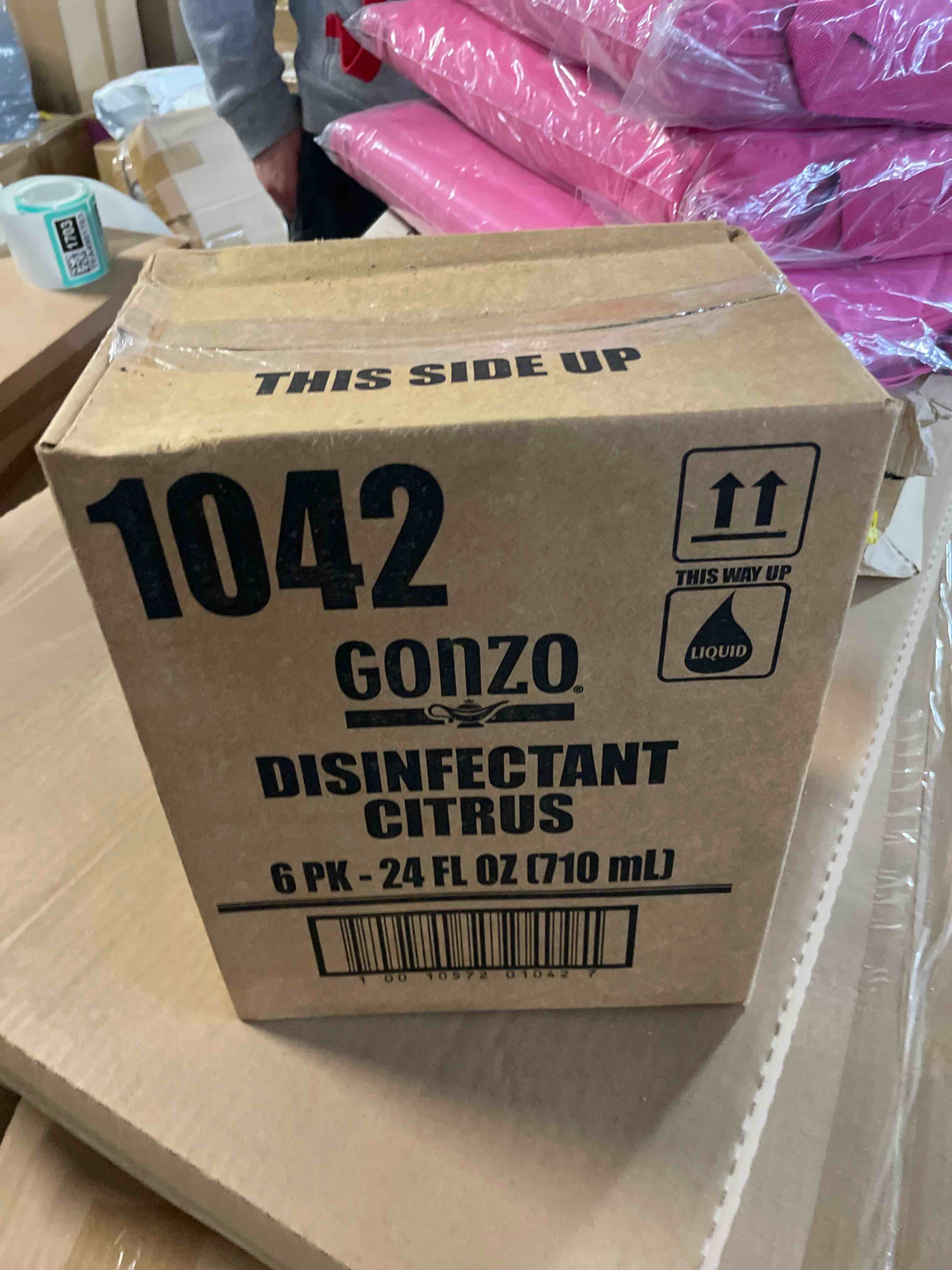 Condition photo showing New/Like New for 6 pack weiman gonzo desinfectant citrus 24fl + free microfiber cleaning cloth