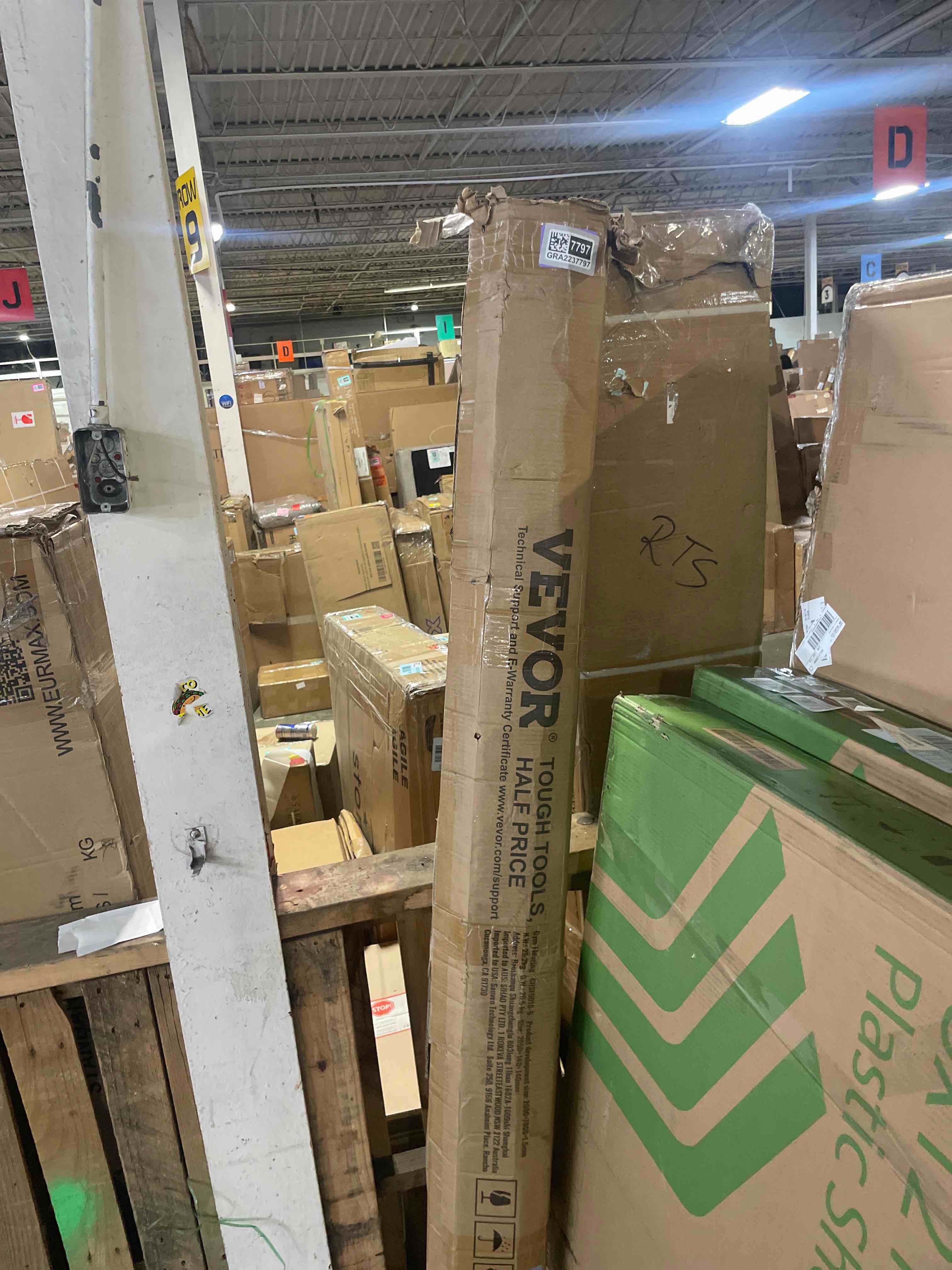 https://s3.amazonaws.com/lotting-images-prod/phillipi/PNK4422937_1776962770792.jpeg
