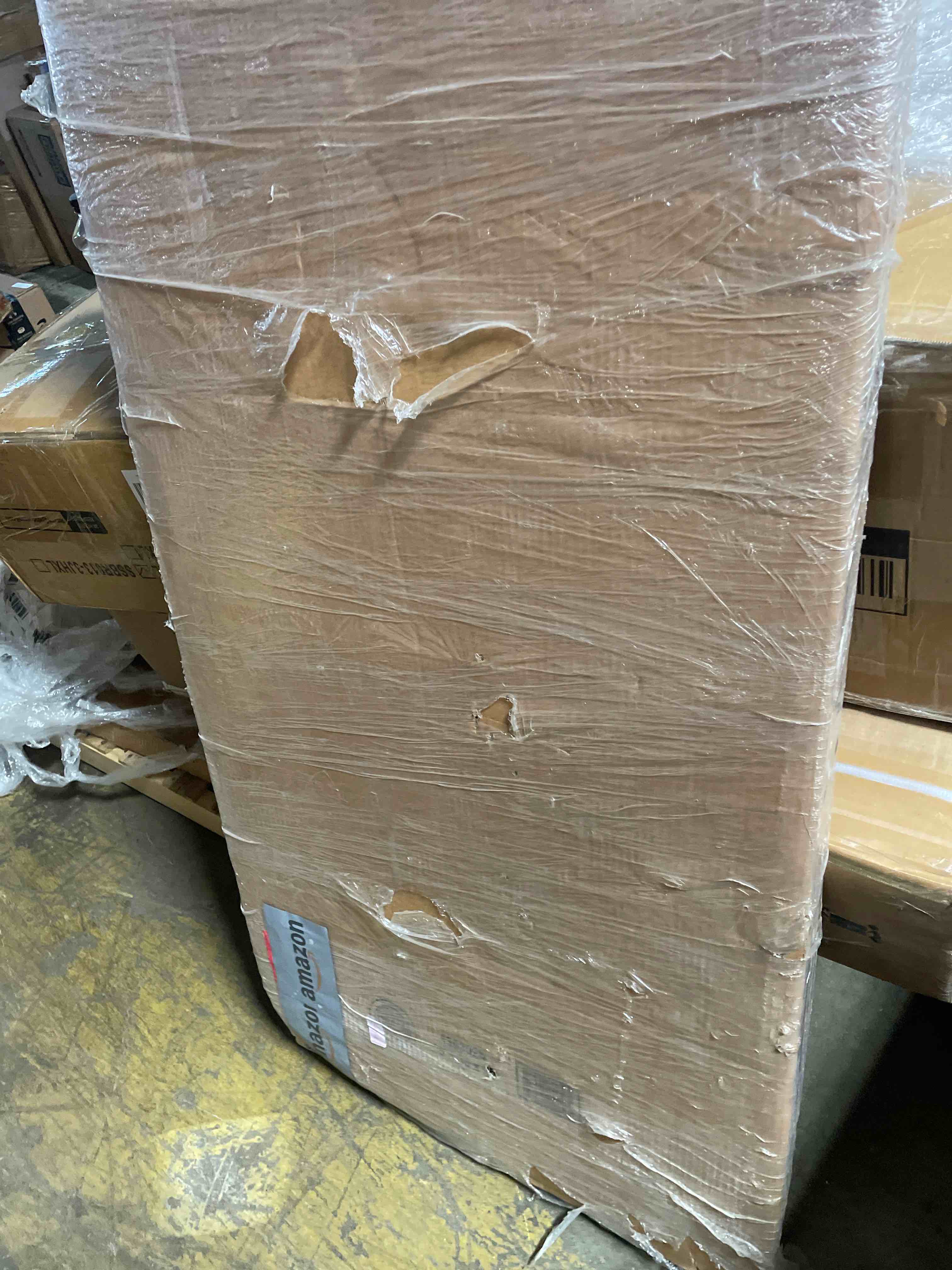 Condition photo showing New/Like New for box usa small shipping boxes 12"l x 8"w x 6"h (25-pack) - corrugated cardboard box for moving, mailing, packing, packaging and storage 12x8x6" (25-pack)