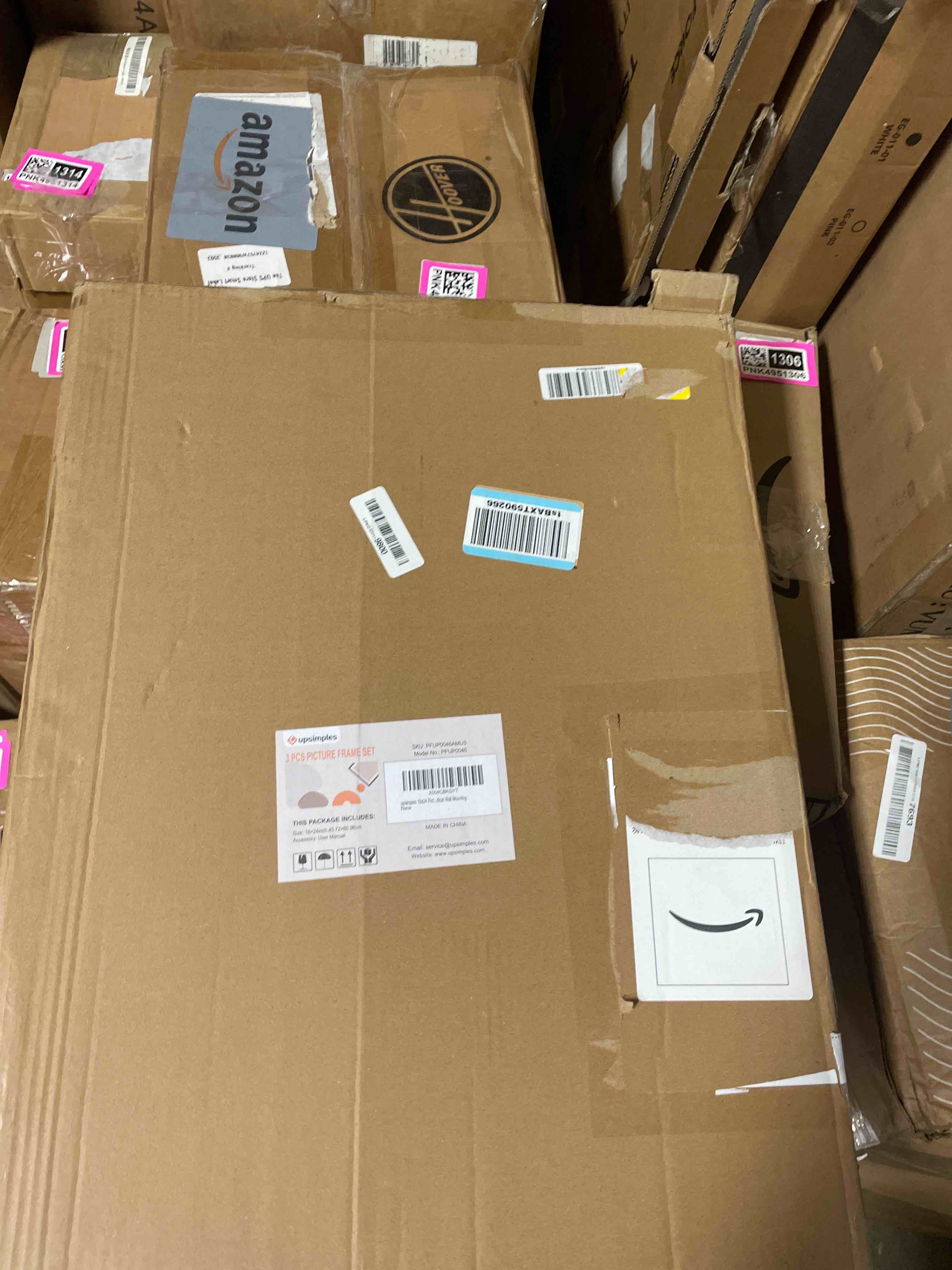 Condition photo showing New/Like New for upsimples 18x24 picture frame gold 3 pack, scratch-proof poster frames 18 x 24 for photo gallery - slide-in strips, horizontal or vertical wall mounting gold 18x24
