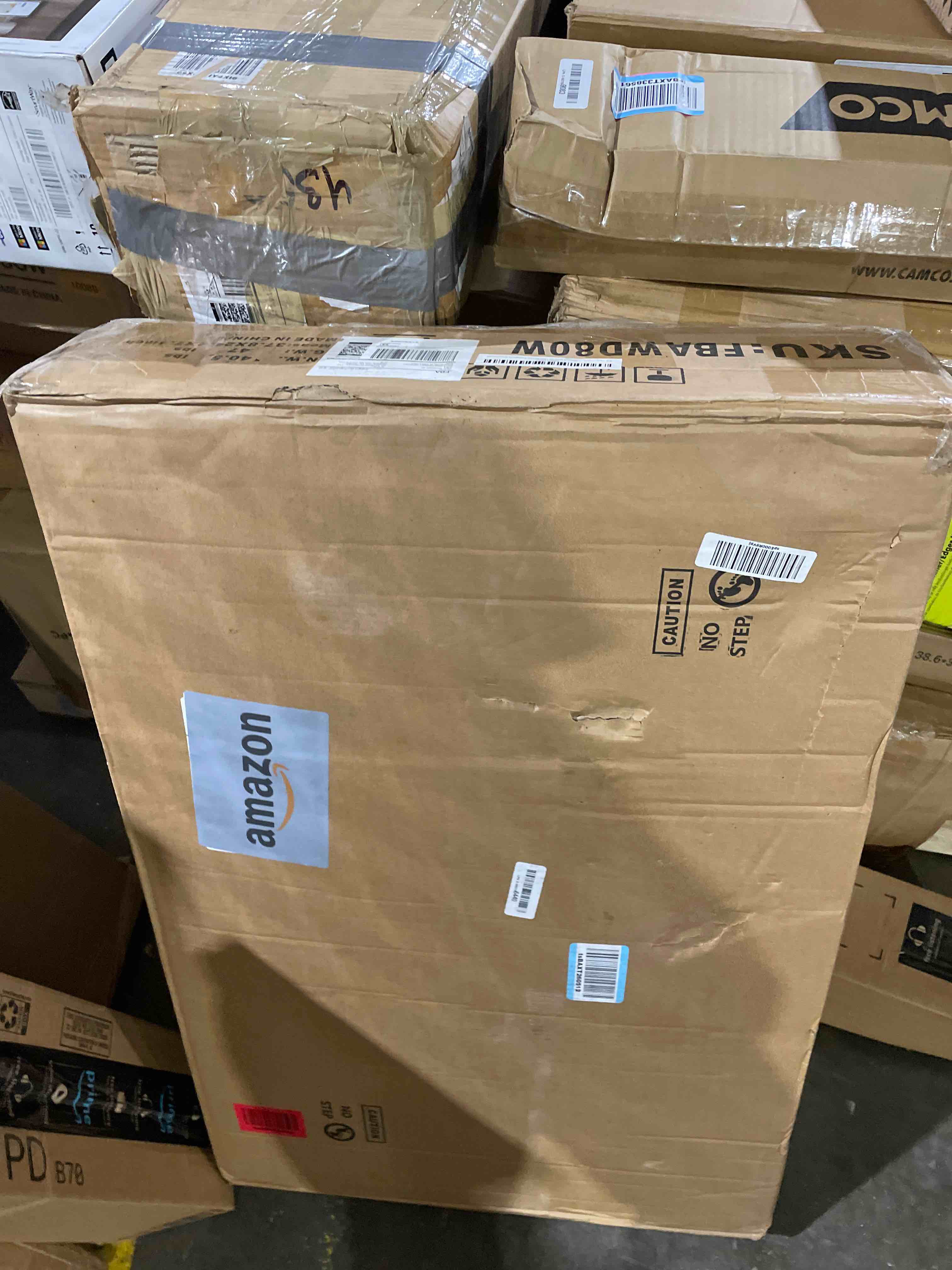 Condition photo showing New/Like New for 160" large chicken coop, waterproof outdoor hen house for 6-8 chickens, wooden chicken house with nesting box, removable tray, pvc cover, run, for garden backyard cage 161.5"l x 26.0"w x 44.5"h