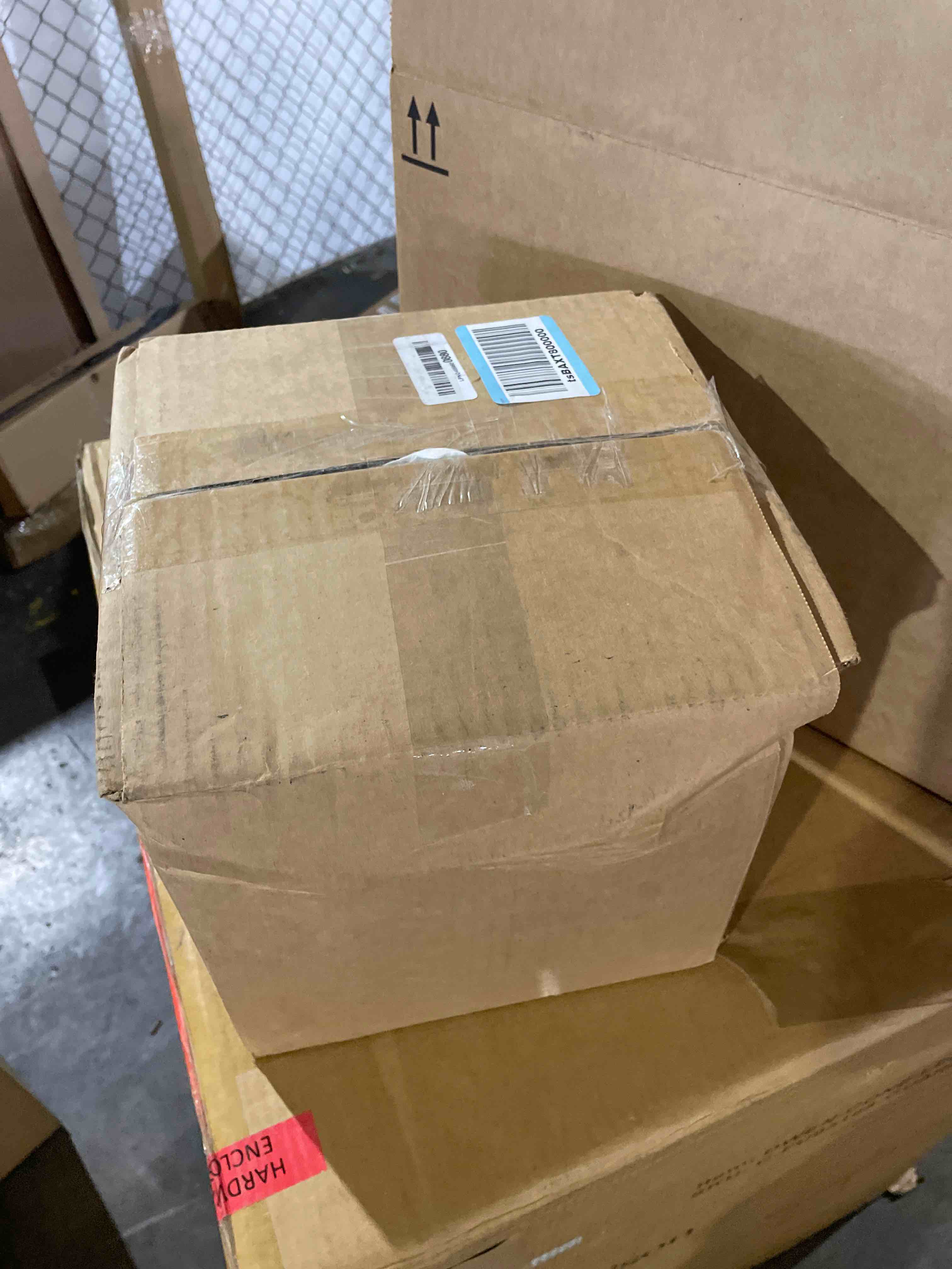 Condition photo showing New/Like New for cohome queen size cooling comforter - down alternative duvet insert | all-season quilted comforter, luxury hotel breathable soft bedding, anti-clump tech & 8 tabs, reversible,white 88" x 88"