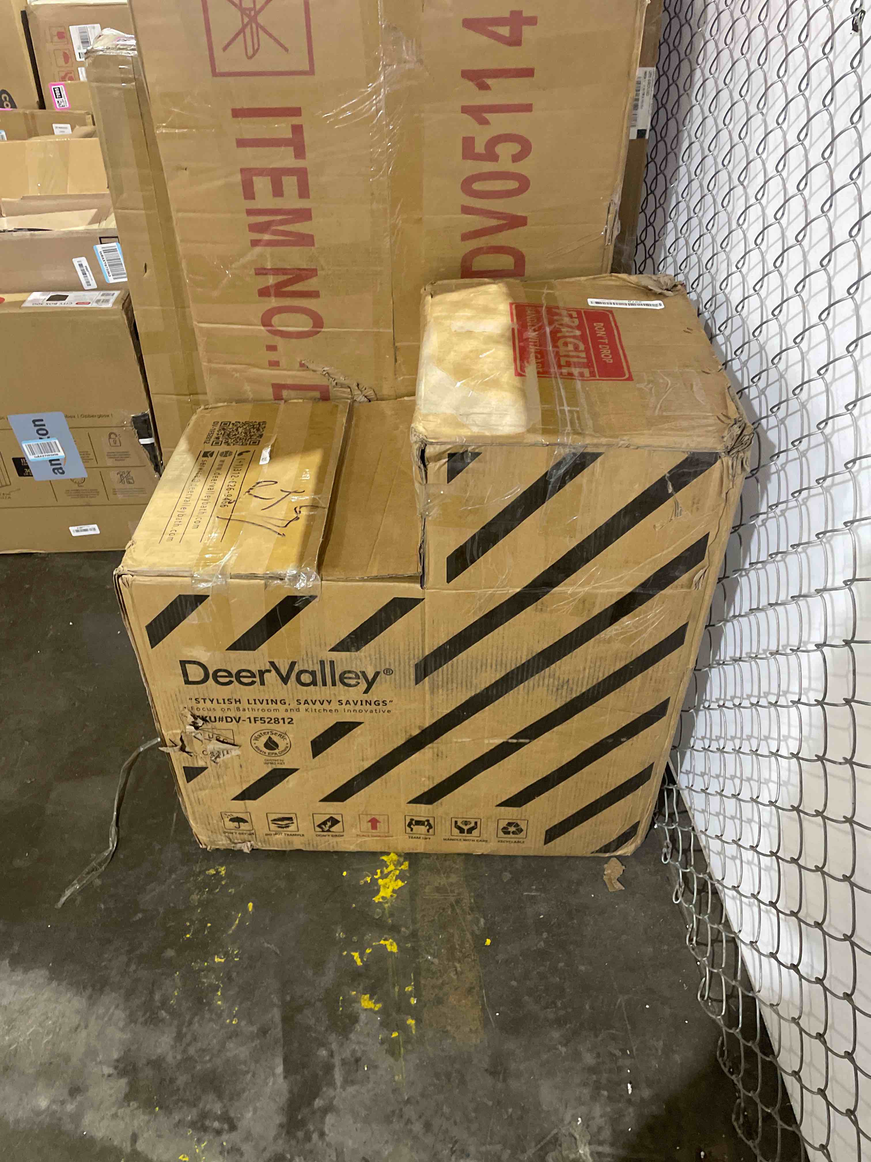 Condition photo showing New/Like New for deervalley elongated one piece toilet with efficient dual flush 1.1/1.6 gpf | standard height toilet bowl, durable ceramic, slow close seat, skirted design 12" rough-in toilet for bathroom dv-1f026
