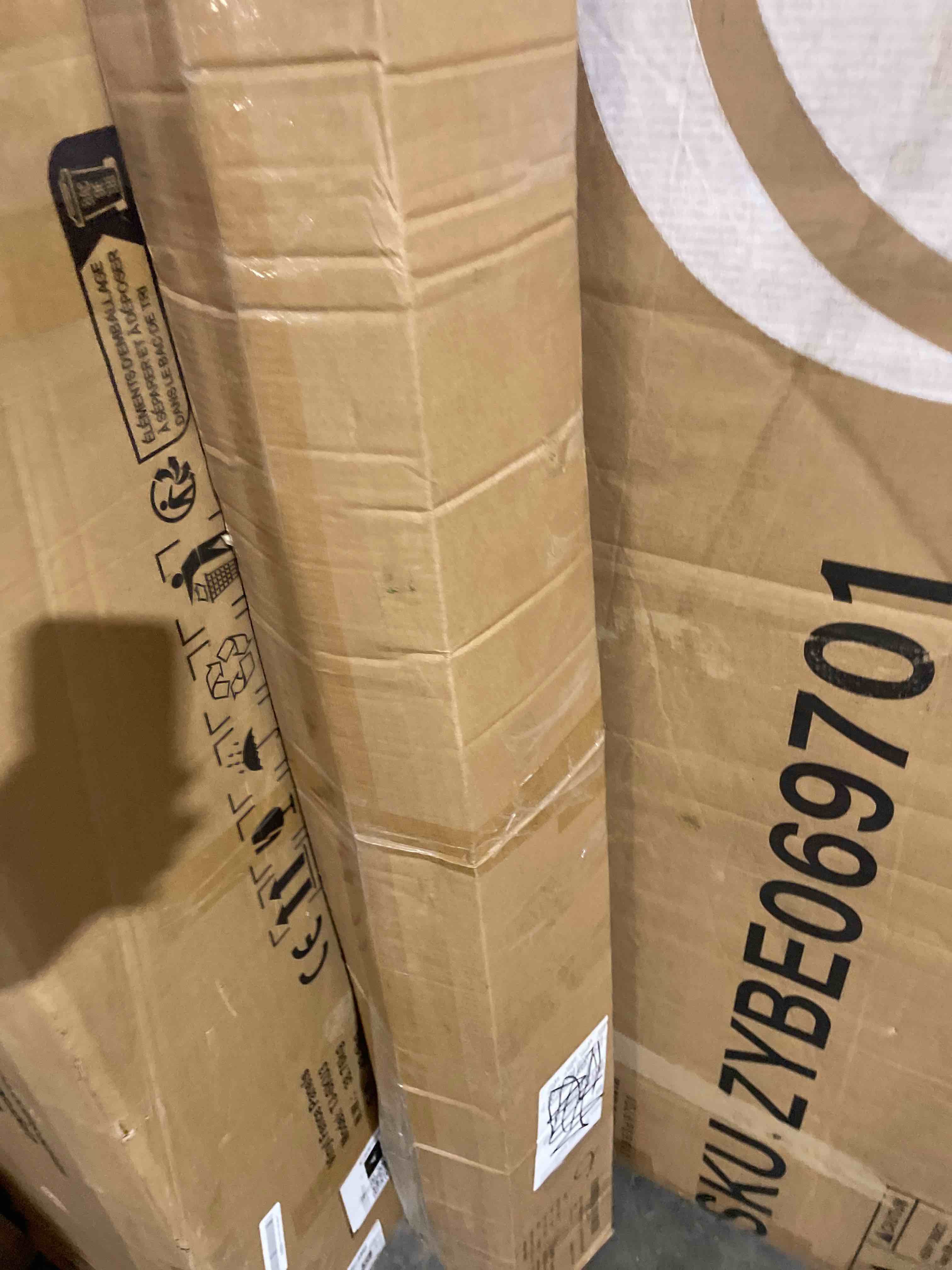 Condition photo showing New/Like New for highly visible blue electric fence netting, 49.6" h x 164' l, portable livestock nets mesh for goats, sheep, hogs, dog, electric fencing for backyards, homesteaders, farms ranches, and gardens