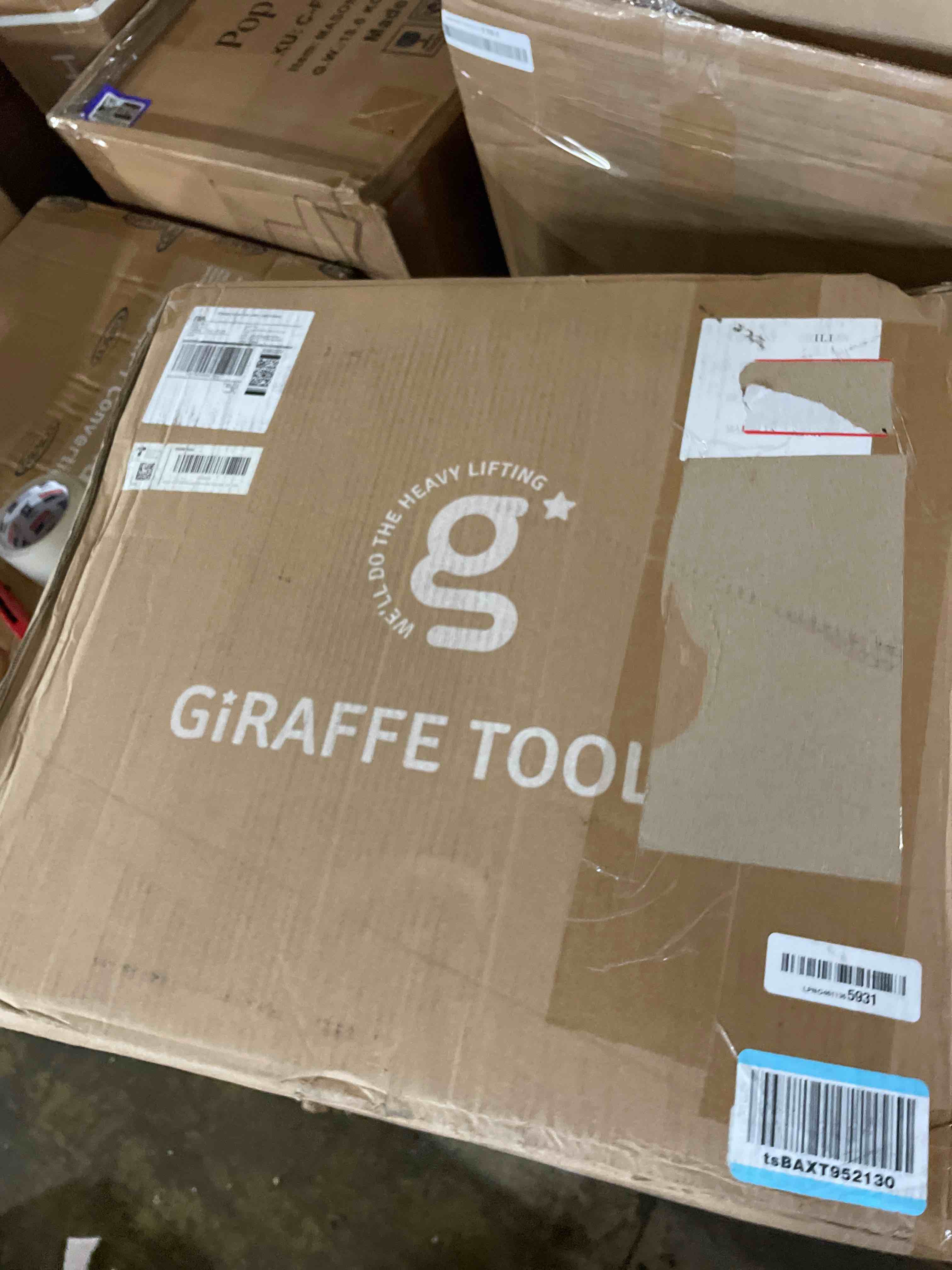 Condition photo showing Good Condition for giraffe tools retractable garden hose reel 1/2 inch x 130 ft, super heavy duty, any length lock, slow return system, wall mounted and 180 deg swivel bracket 1/ 2"130 ft