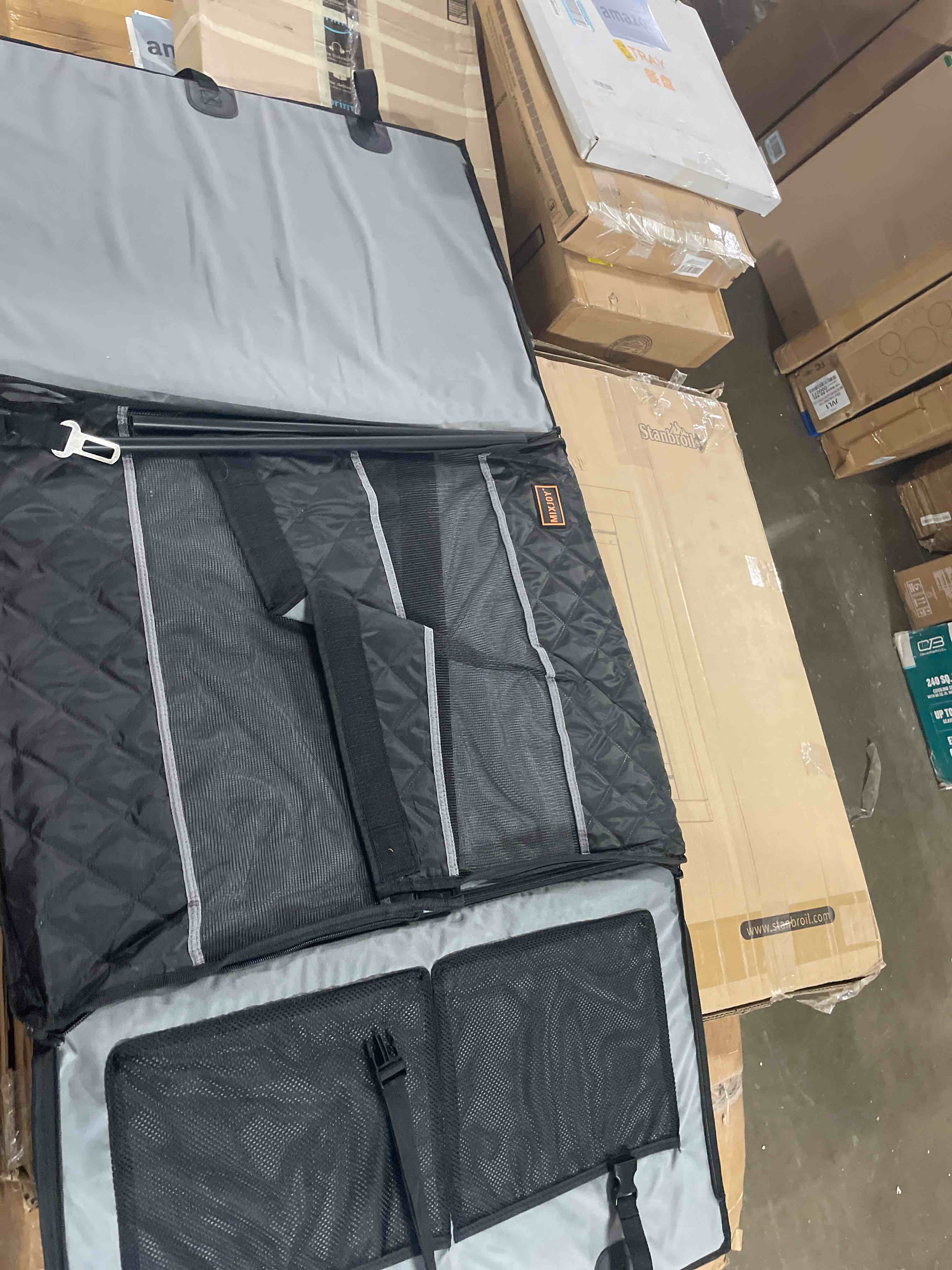 Condition photo showing Good Condition for mixjoy dog car seat for large medium dogs, back seat extender for pets, waterproof pet carseat for medium sized dog, hammock for pet, with storage pocket for cars/suv/truck(l-28 * 22 * 20.5in)