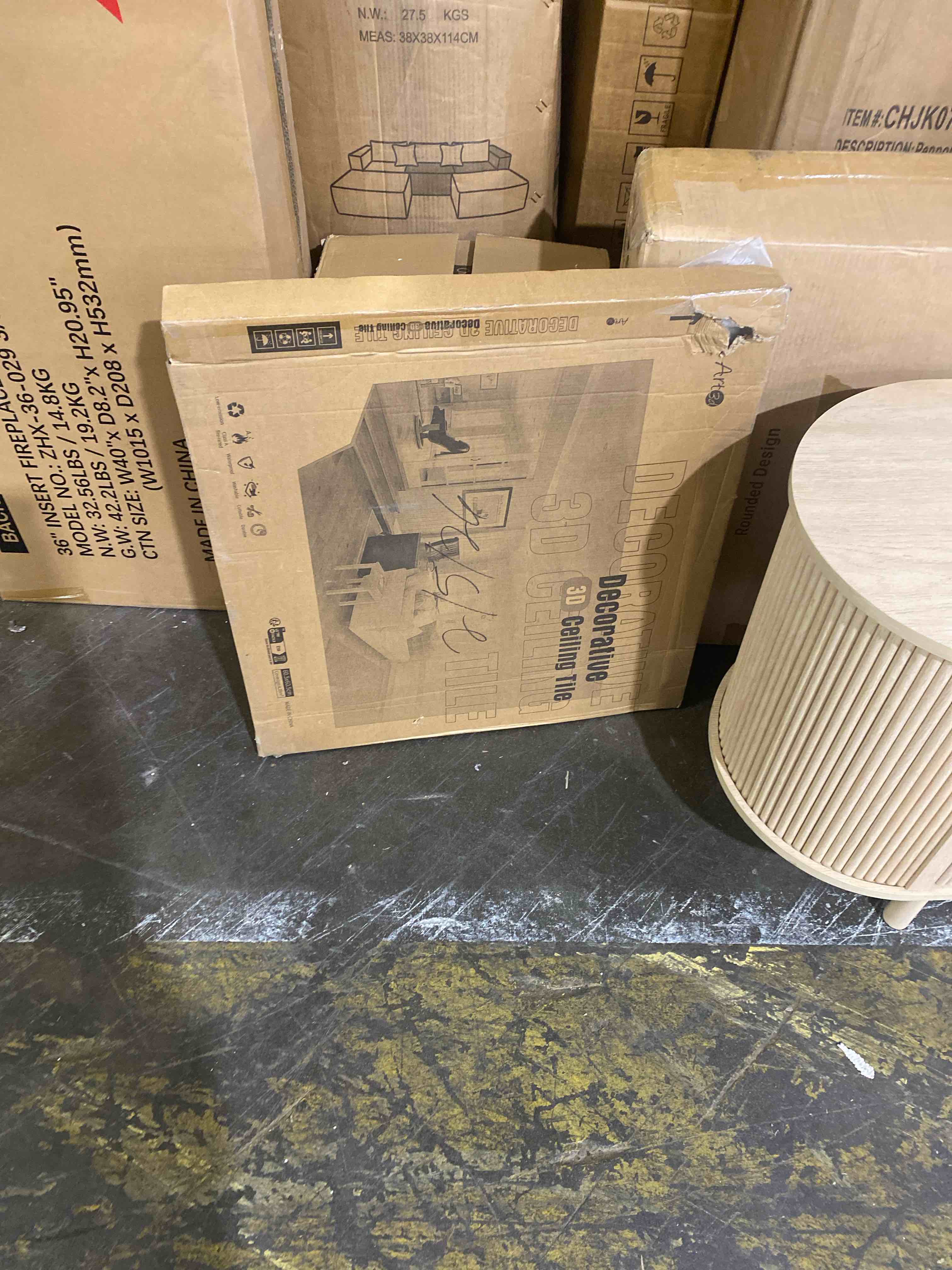 Condition photo showing New/Like New for art3d pvc ceiling tiles, 2'x2' plastic sheet in white (12-pack) 24"x24" white 1 12