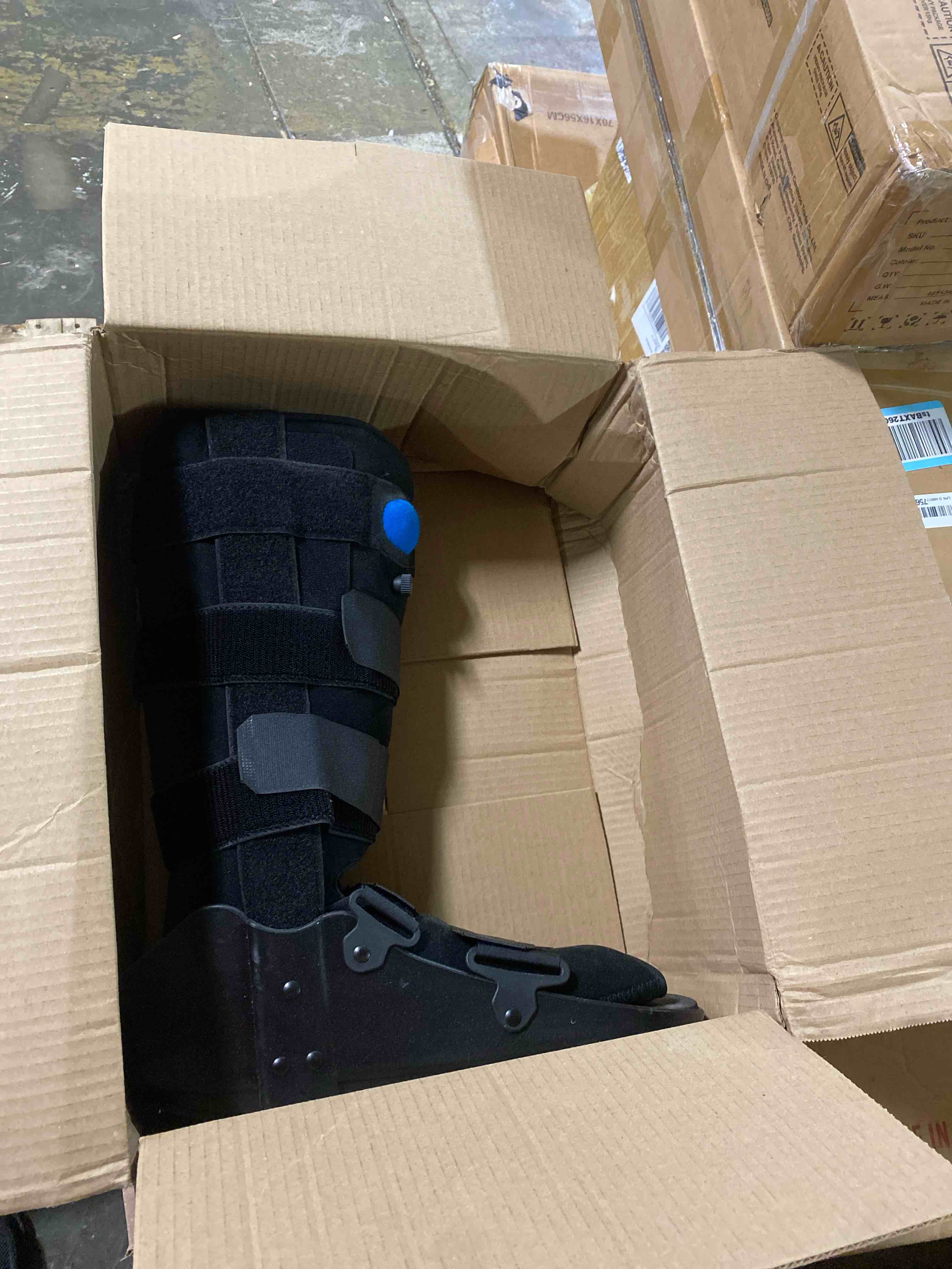 Condition photo showing Good Condition for tall air cam fracture boot orthopedic walking boot medical inflatable walker boot for broken foot, sprained ankle and post surgery (medium)