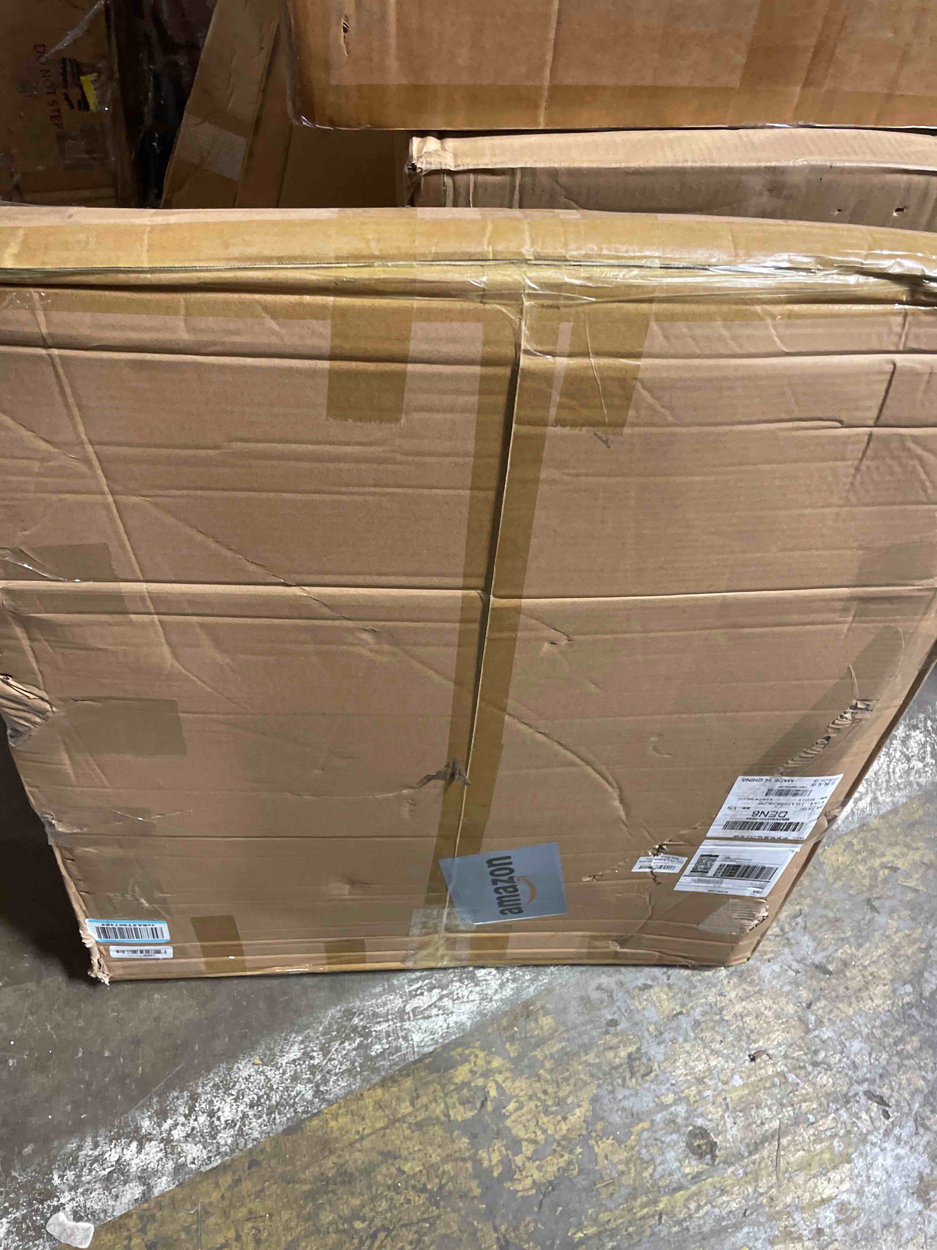 Condition photo showing New/Like New for 12 pack no dig decorative garden fence panels with gate, 32in(h) x 29ft(l), dog fence outdoor for yard, rustproof metal animal barrier for rabbits & flowers, temporary fencing for patio, rv 12 pack with gate - 32in(h) x 29ft(l)