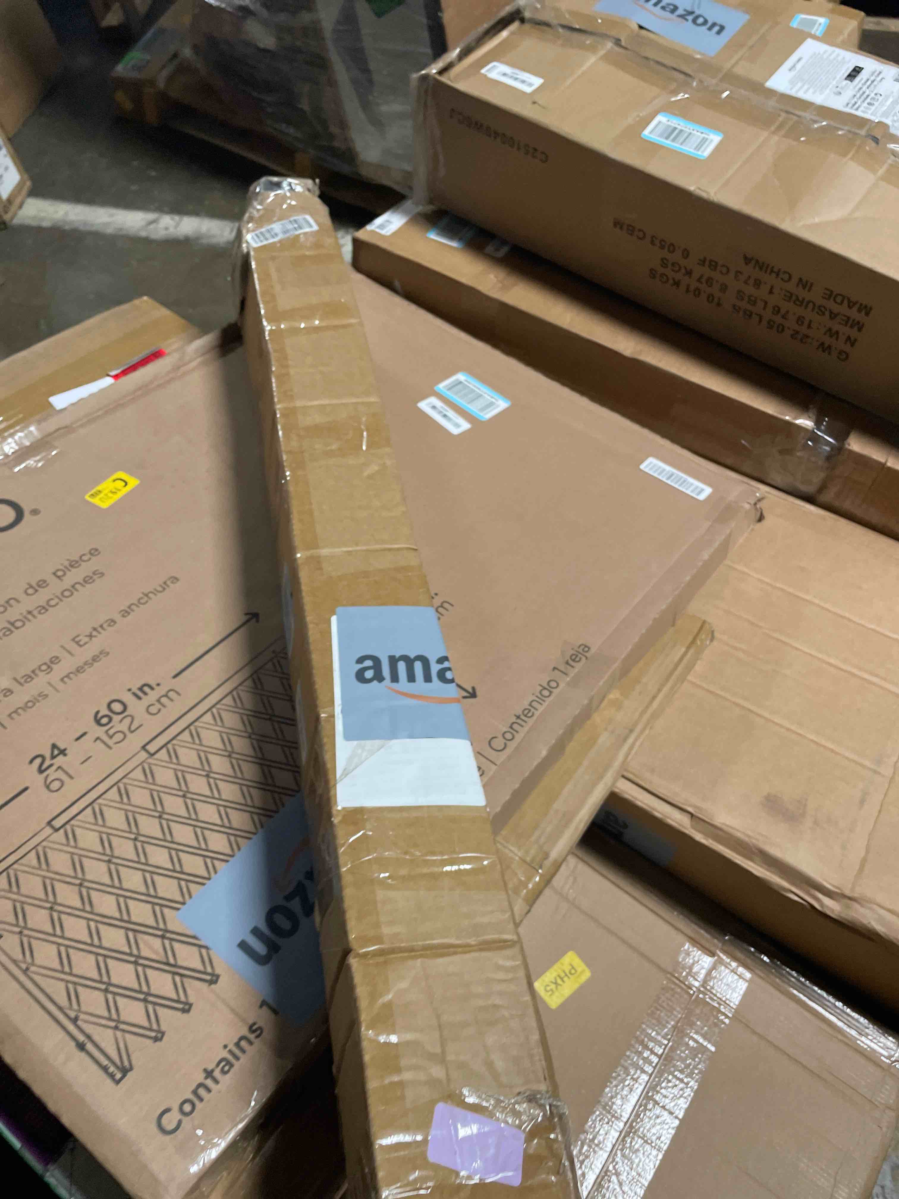 Condition photo showing Good Condition for 2pcs 43.3 inch universal car top roof cross bar luggage cargo rack adjustable window frame aluminum black