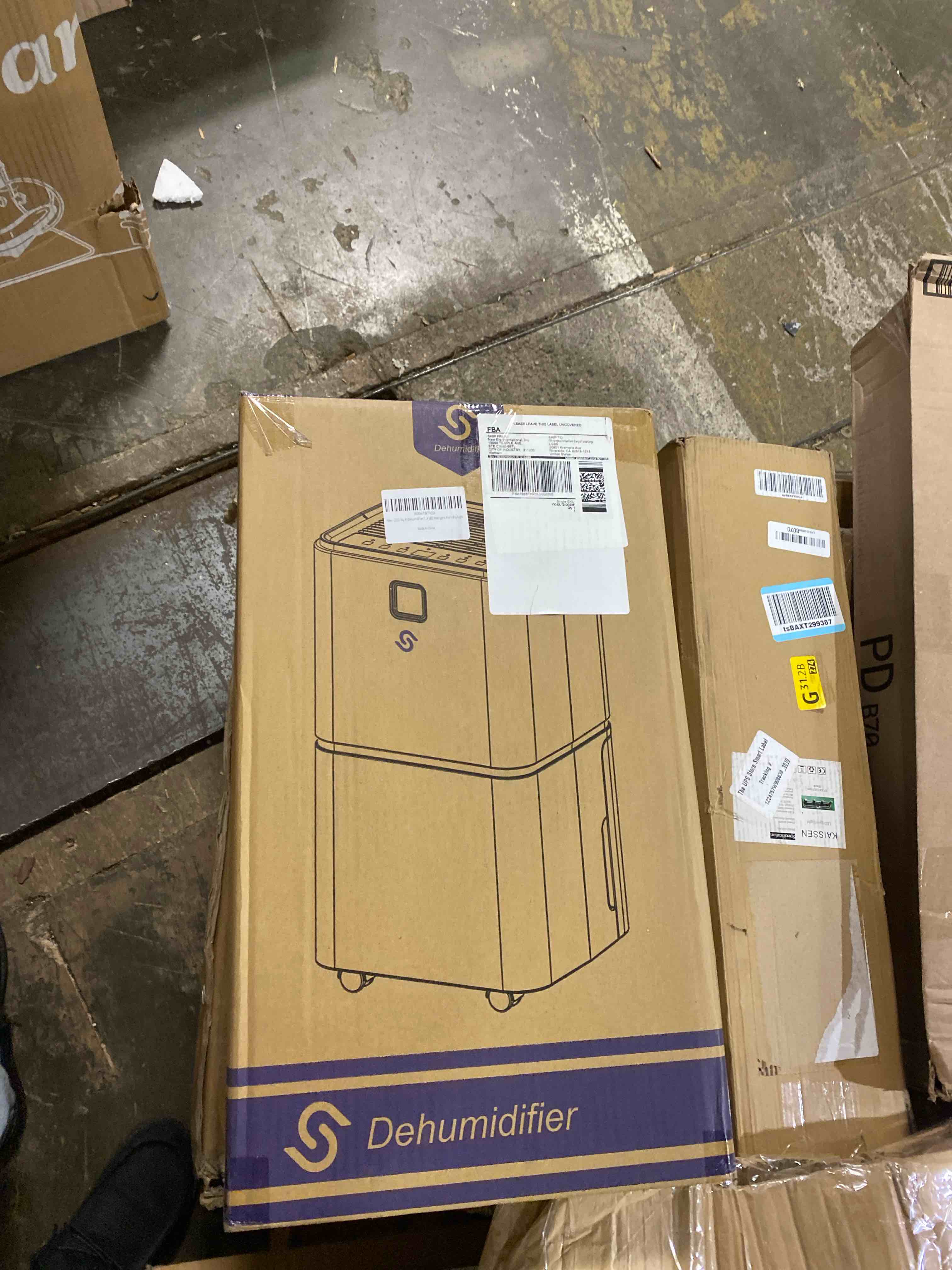 Condition photo showing New/Like New for 2000 sq.ft dehumidifier for basement - 36 db 30 pints quiet dehumidifiers with drain hose for home bedroom bathroom rv 3 modes with led intelligent humidity light white