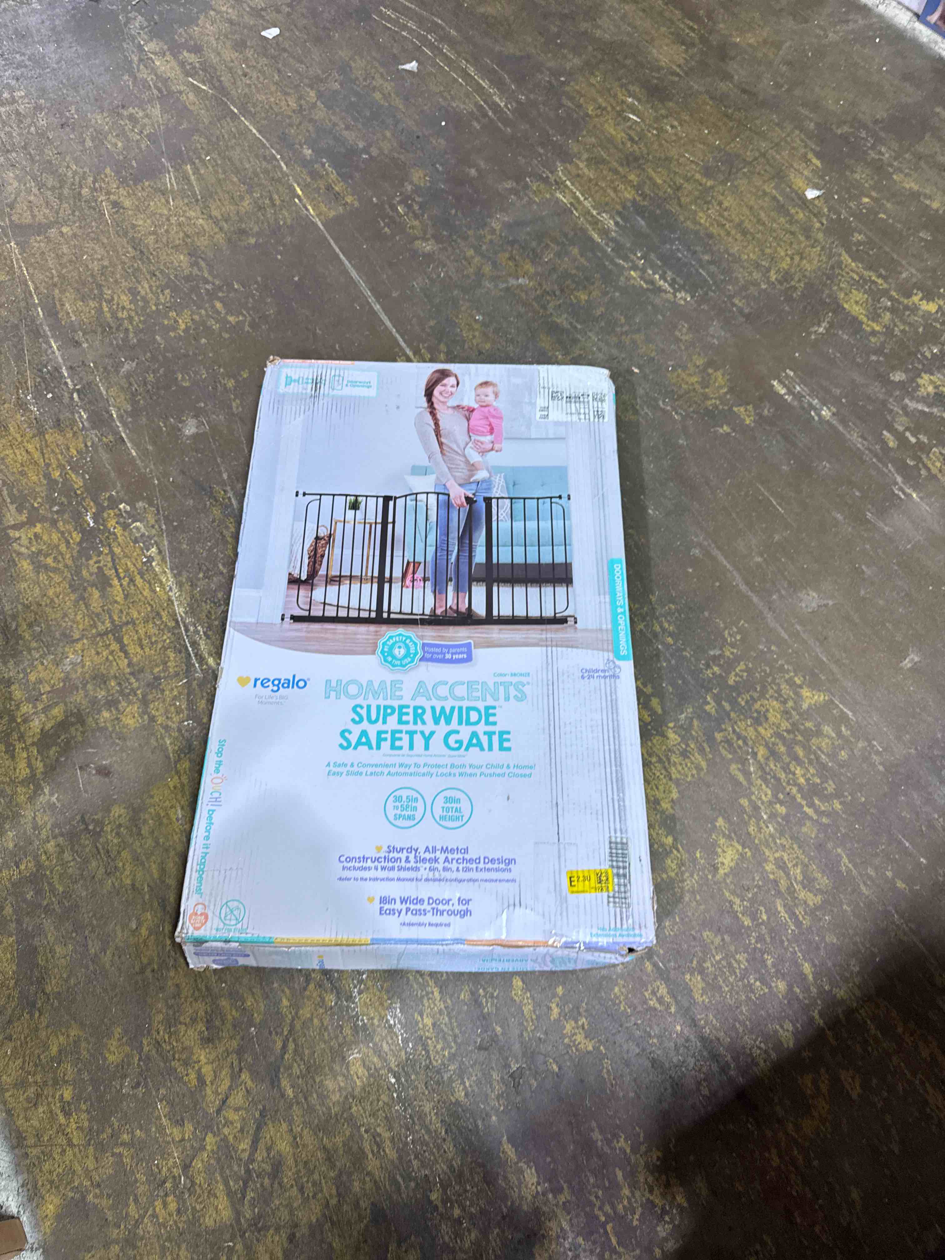 Condition photo showing New/Like New for regalo deluxe home accents widespan safety gate, 74.5" w x 28" h, includes 4 wall mounts, black & easy step 49-inch extra wide baby gate, includes 4-inch and 12-inch extension kit