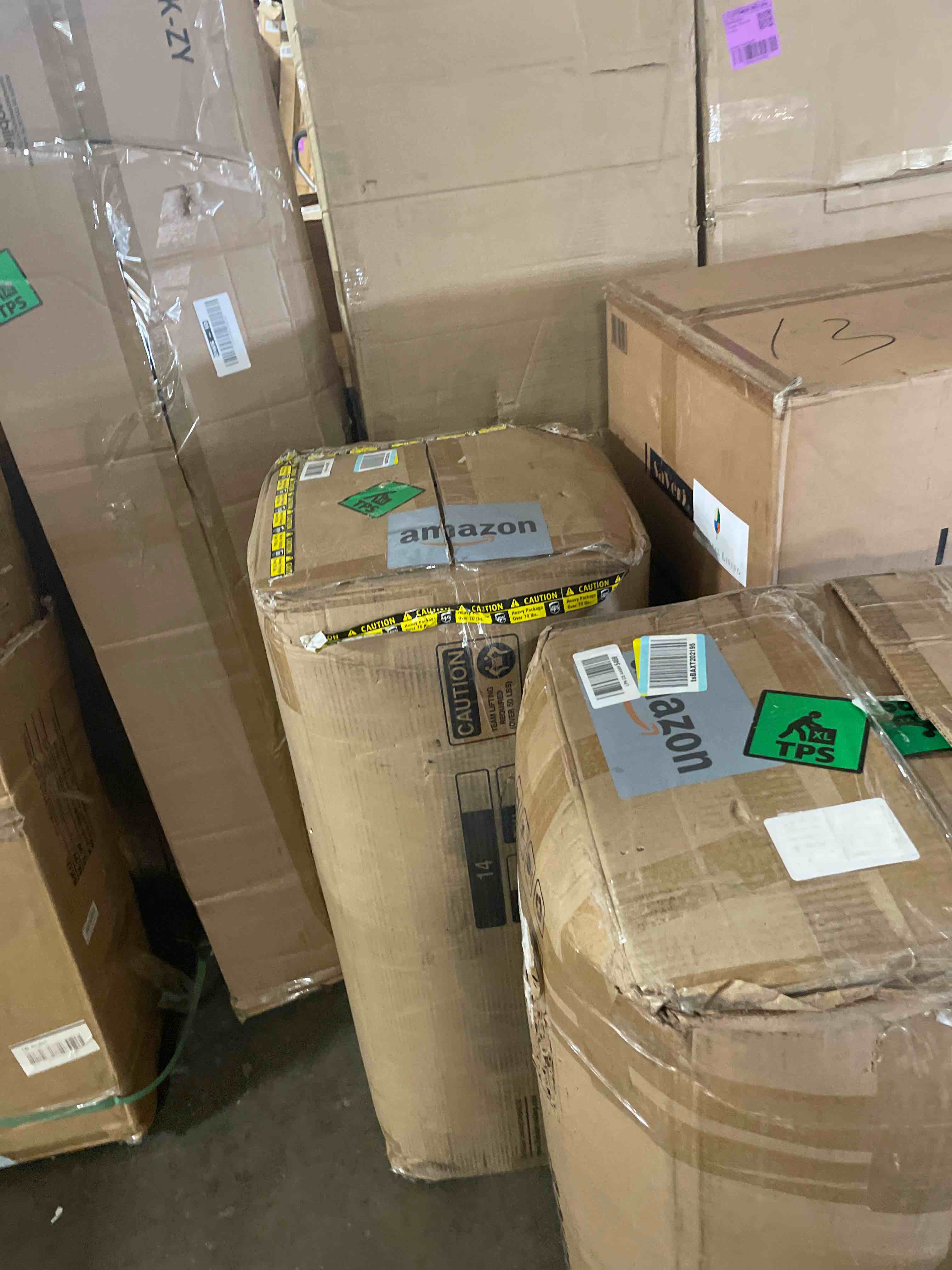 Condition photo showing New/Like New for coolvie twin mattress 14 inch, hybrid twin bed mattress in a box, 4 layer premium foam with pocket springs for motion isolation and pressure relieving, medium firm feel, 100-night trial twin 14 inch medium firm