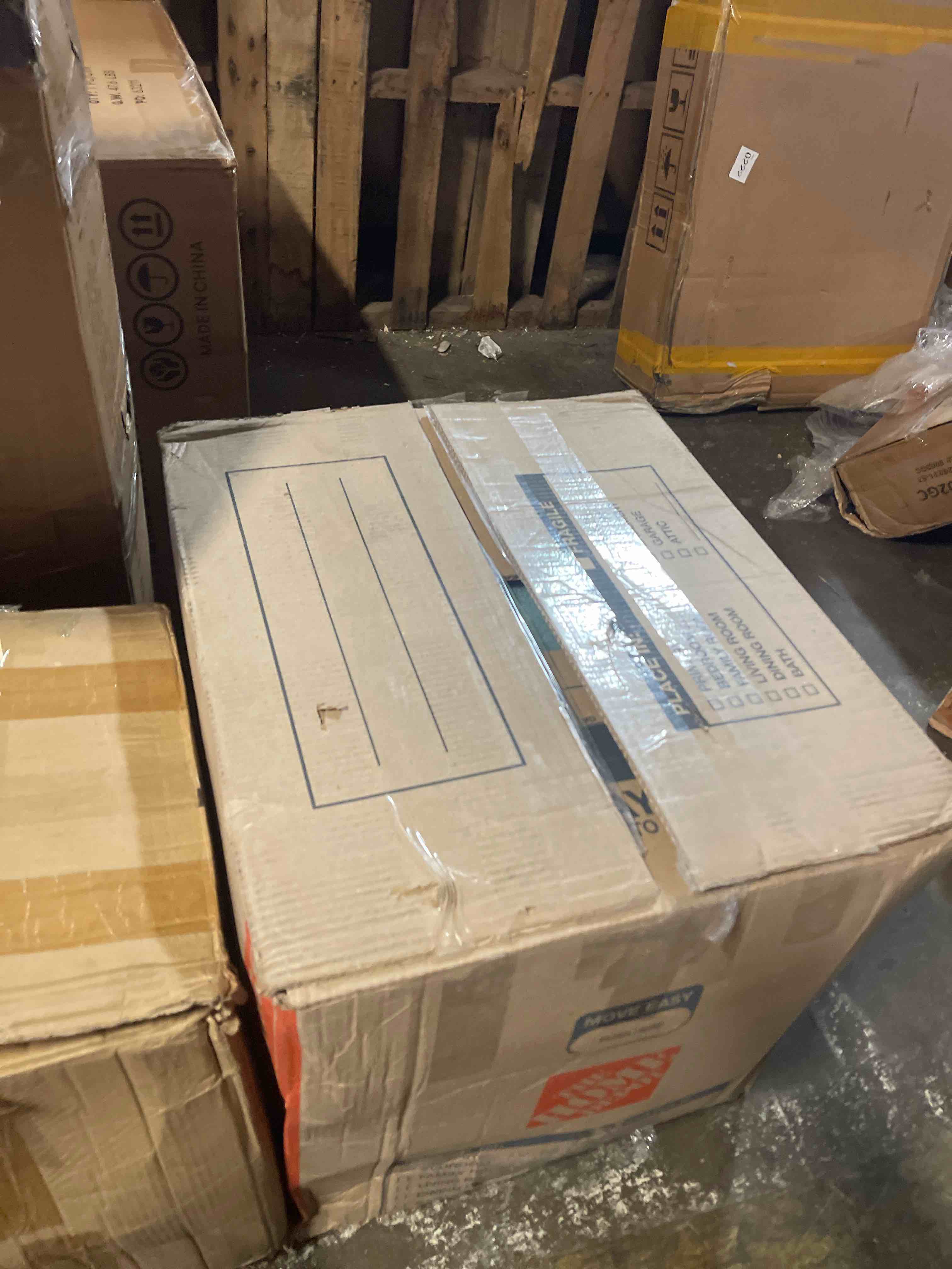 Condition photo showing New/Like New for vasagle ekho collection - bar stools set of 2, counter height stools with backs, 26.4-inch barstools chairs, synthetic leather with stitching, mid-century modern, cream white ulbc116wd02 cream white set of 2