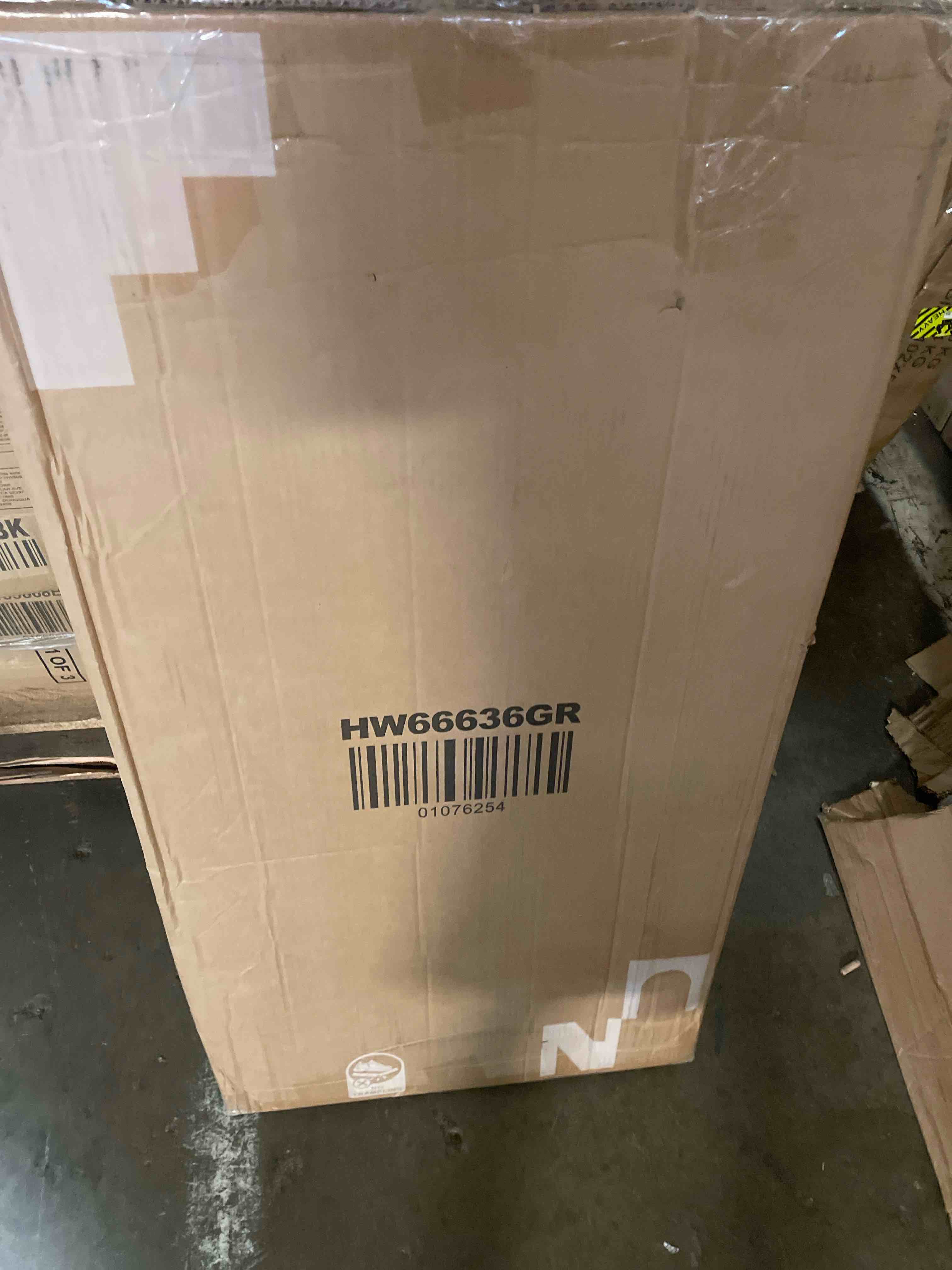 Condition photo showing New/Like New for costway floor chair, video gaming chairs with back support, grey