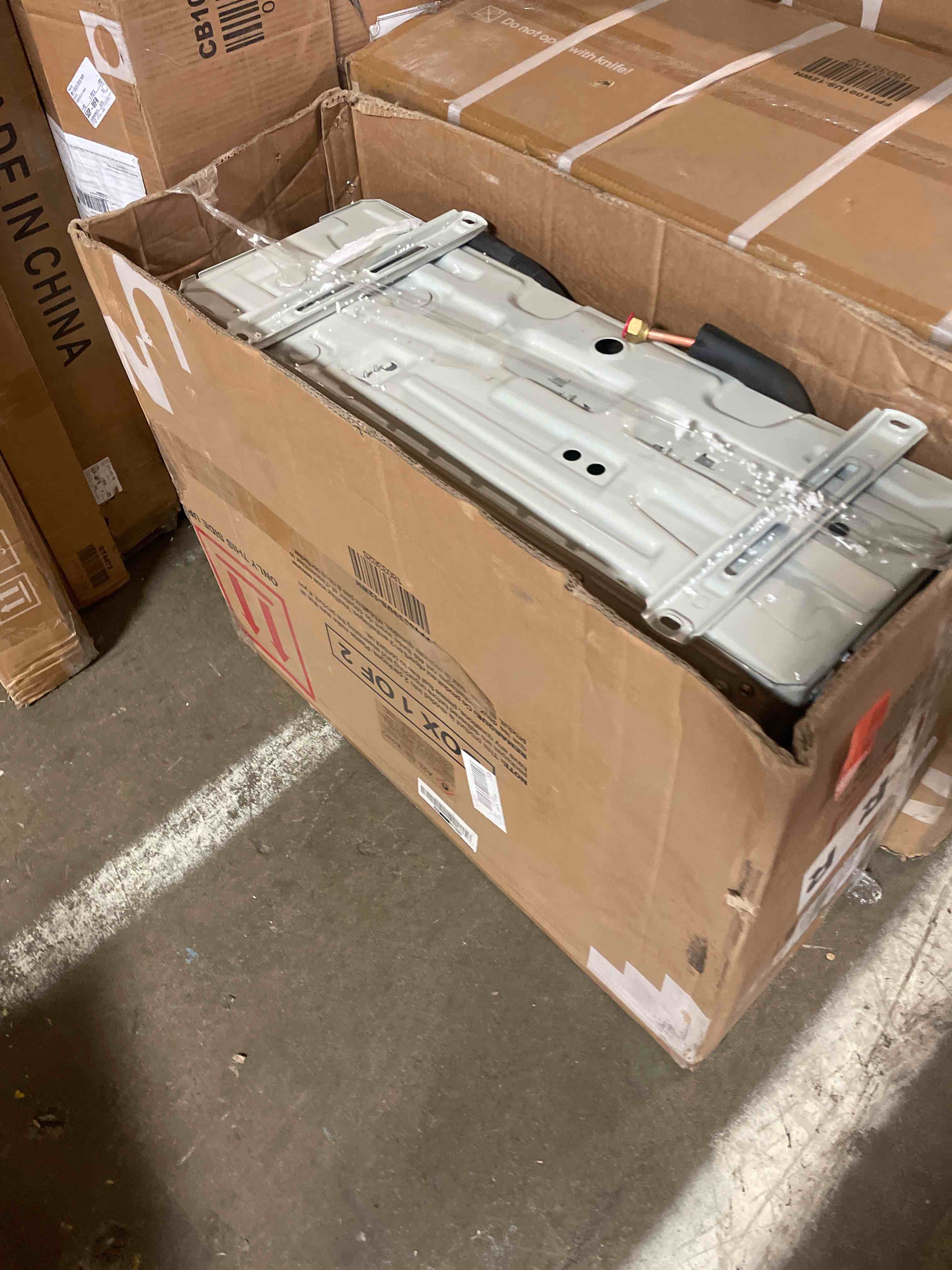 Condition photo showing As Is for costway 12000btu mini split air conditioner& heater | 20 seer2 115v wall-mounted ductless ac cools up to 750 sq. ft, energy efficient inverter ac with heat pump (only one split piece)