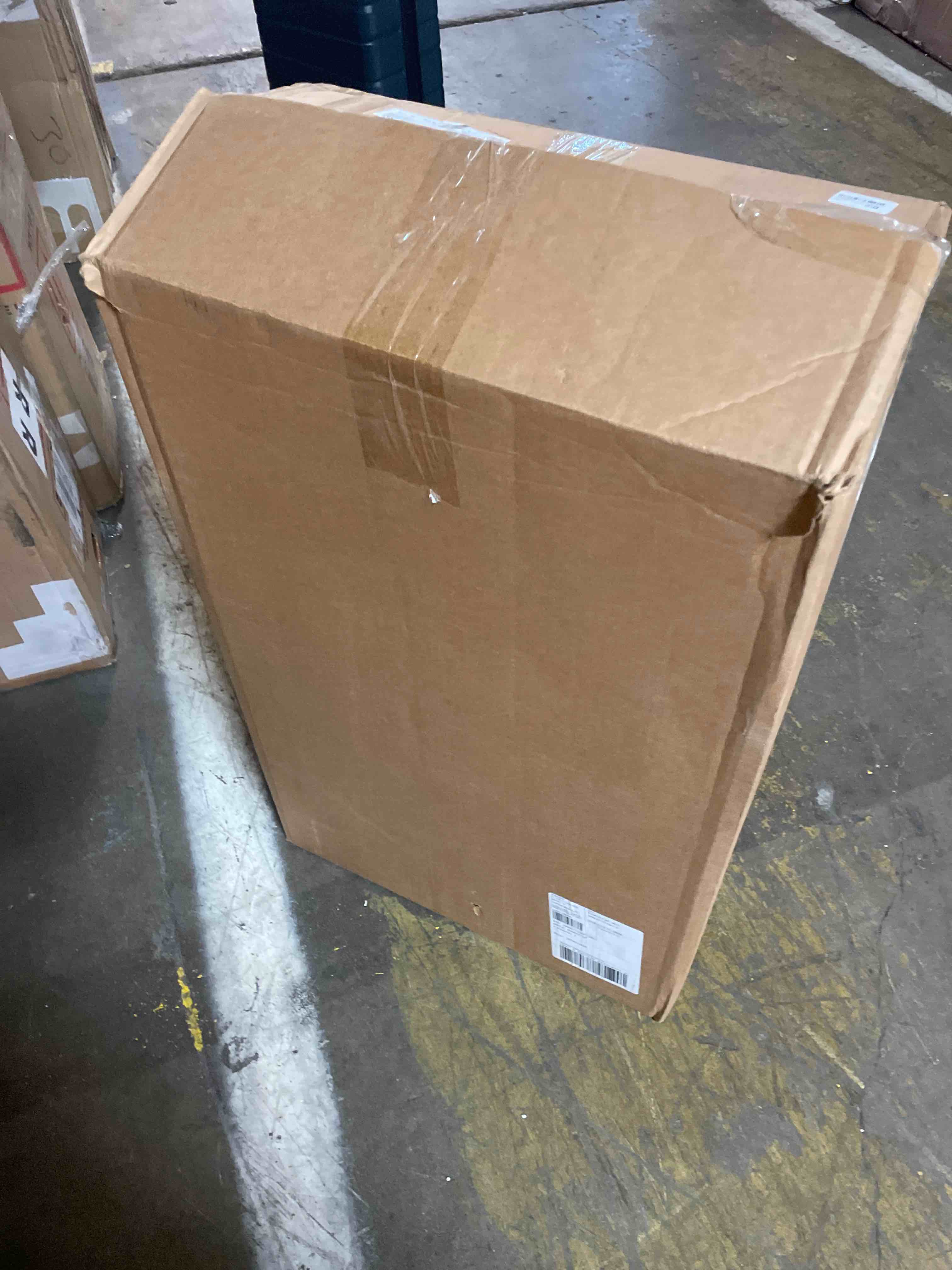 Condition photo showing New/Like New for hardside large checked spinner suitcase black - open story™?